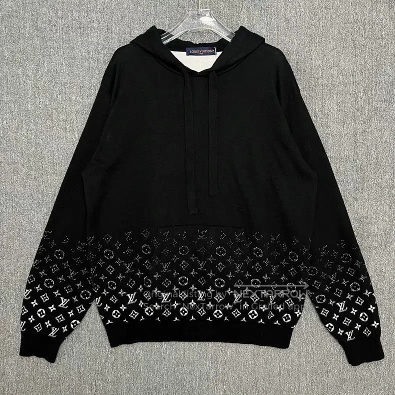 Louis Vuitton LV SS24 Gradient Wool Hoodie. Size US XXL / EU 58 / 5 - 1 Thumbnail