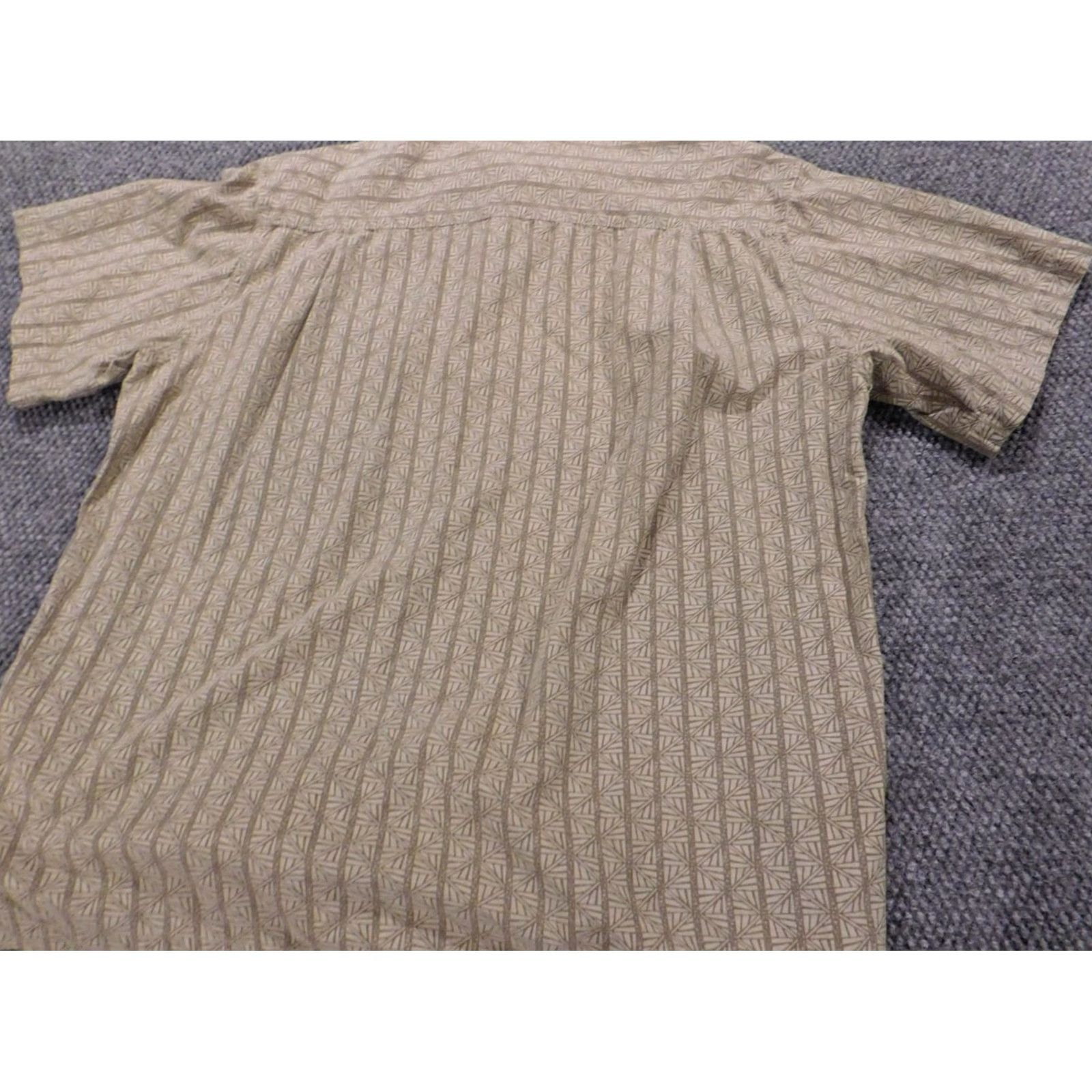 Marcs Marc Edwards Shirt Mens XL beige plaid Button-Down Short Sleeve Collar Size US XL / EU 56 / 4 - 7 Thumbnail