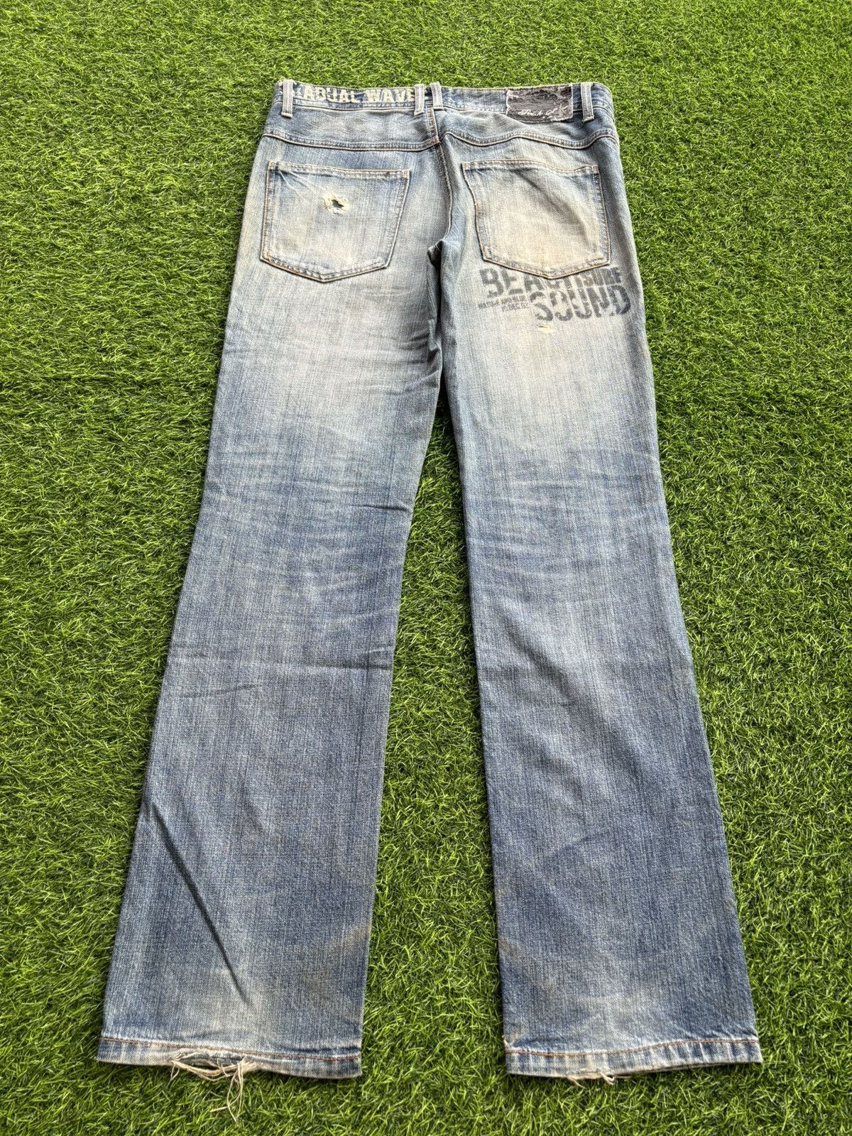 Hysteric Glamour Distressed Denim Beach Sound Jeans Size US 33 - 2 Thumbnail