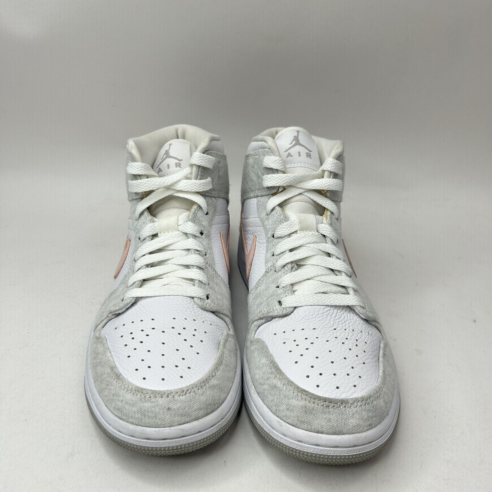 Jordan Brand Nike Air Jordan 1 Mid SE WMNS “Light Iron Ore Grey” 2023 Size US 9 / IT 39 - 2 Thumbnail