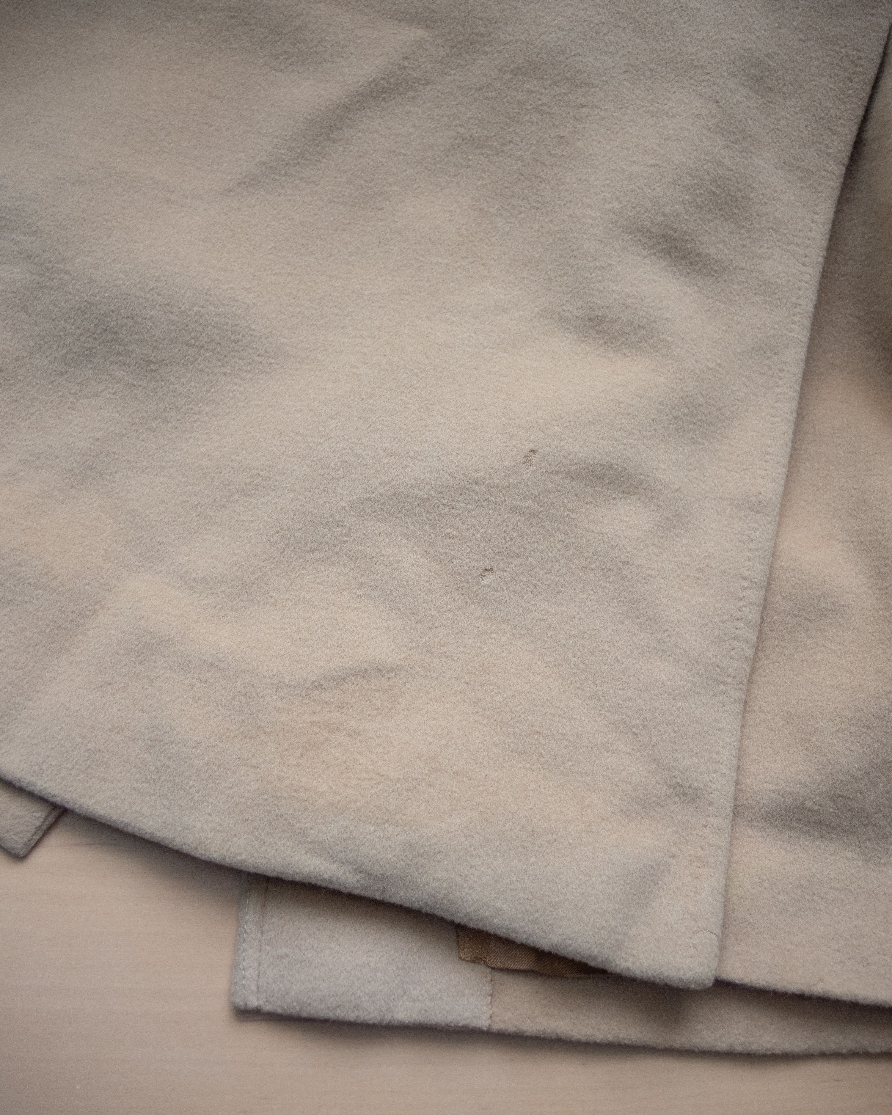 Burberry Burberry’s vintage double breasted wool coat Size L / US 10 / IT 46 - 14 Thumbnail