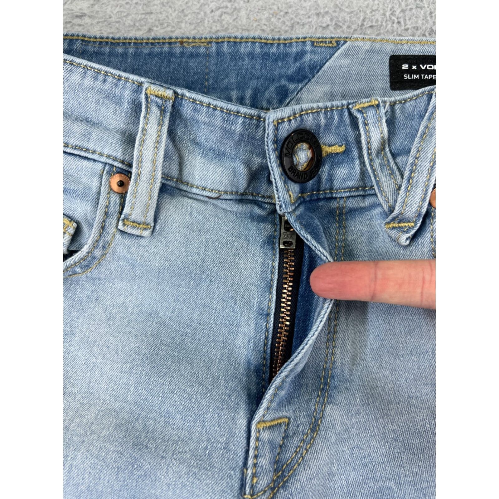 Volcom VINTAGE Volcom Jeans Mens 28 Blue Denim 2X Vorta Slim Tapered Leg Cotton 27x28 Size US 28 / EU 44 - 5 Thumbnail