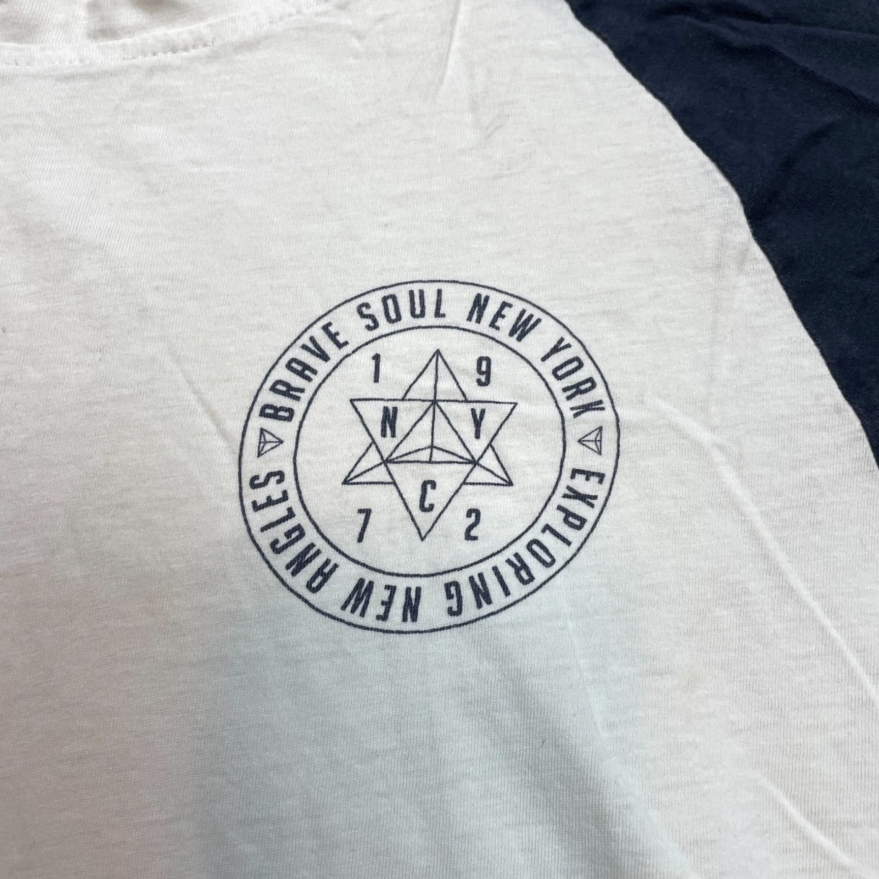 Brave Soul Brave Soul Shirt Mens XL White Blue Logo Basic Short Sleeve Cotton Adult Tee Size US XL / EU 56 / 4 - 2 Thumbnail