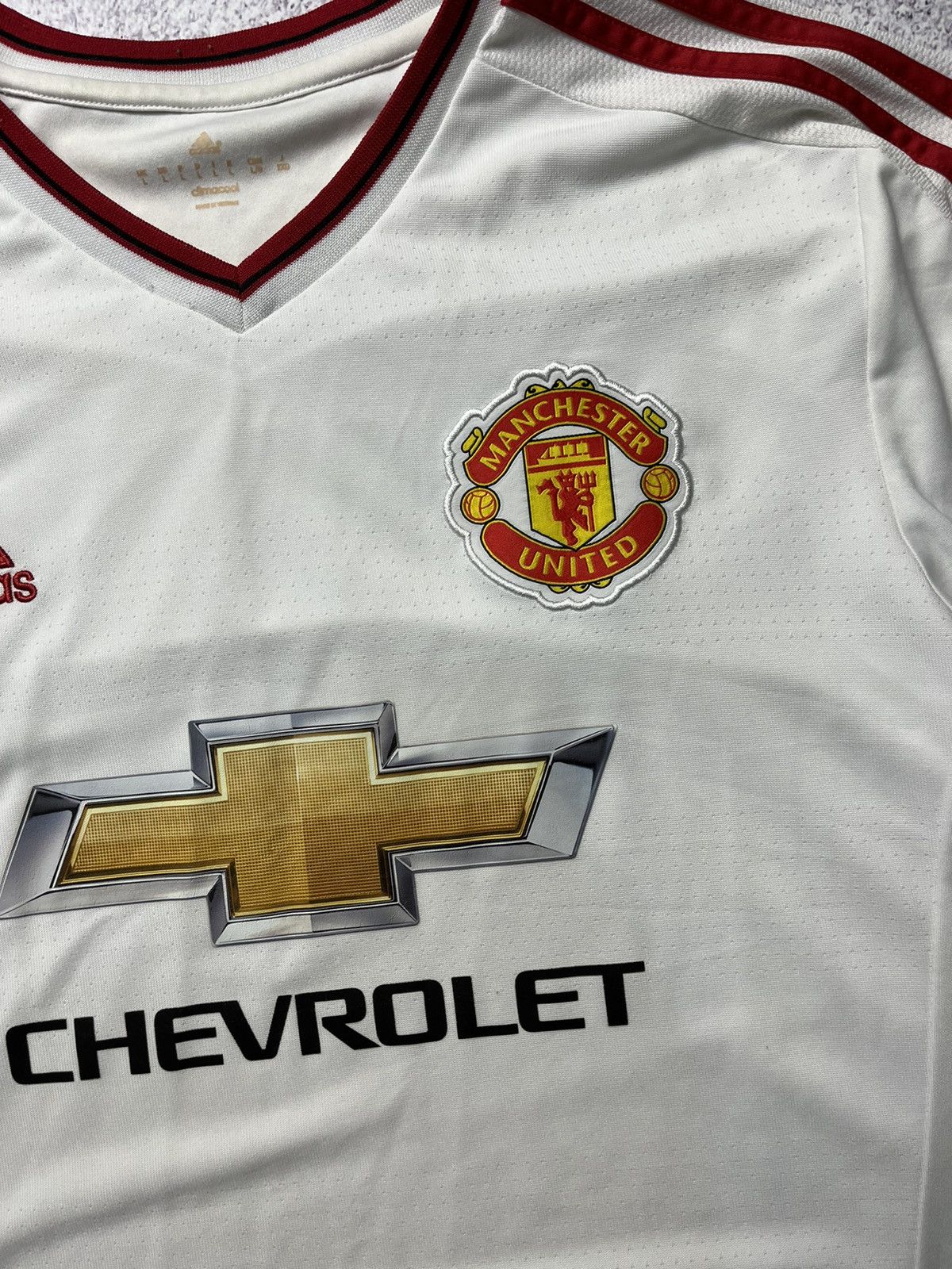 Nike Adult Adidas Manchester United Jersey 2015\16 Size US L / EU 52-54 / 3 - 8 Thumbnail