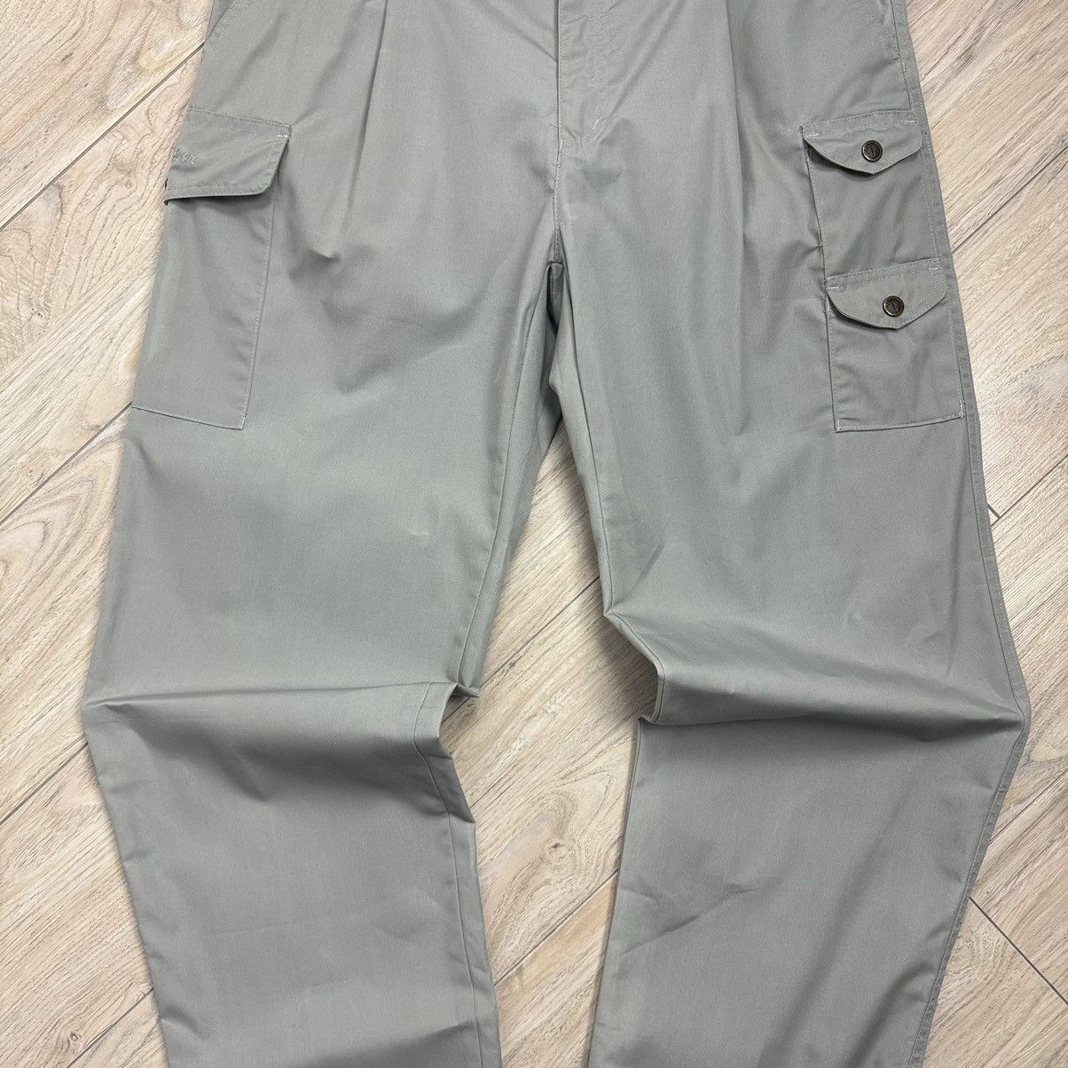 Fjallraven Vintage Fjallraven Y2K Nylon Polyester Grey Light Pants Size US 35 - 5 Thumbnail