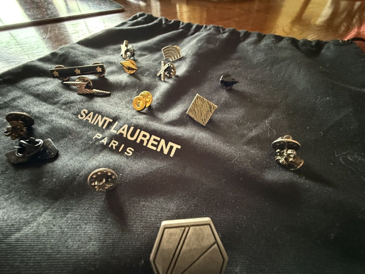 Saint Laurent Paris FW15 Saint Laurent pin set 24 + 6 30 pieces lighter star etc Size ONE SIZE - 4 Thumbnail