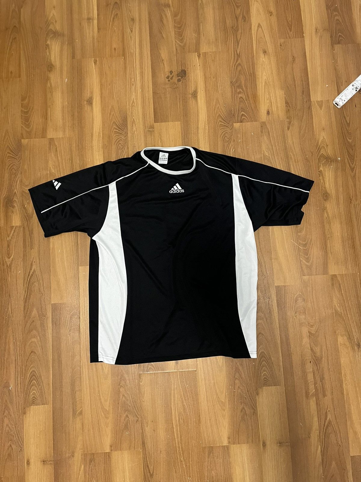 Adidas Adidas black sportswear gym shirt Size US XL / EU 56 / 4 - 1 Thumbnail