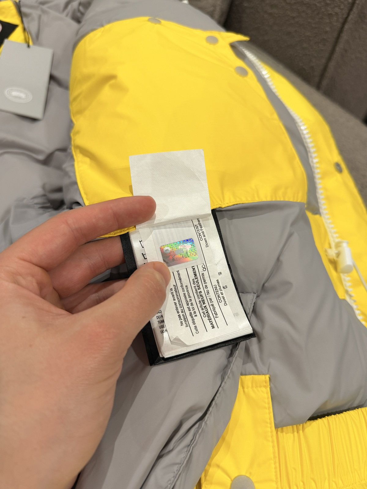Canada Goose CANADA GOOSE Snow Mantra Parka Down Jacket Coat Size M Size US M / EU 48-50 / 2 - 14 Thumbnail