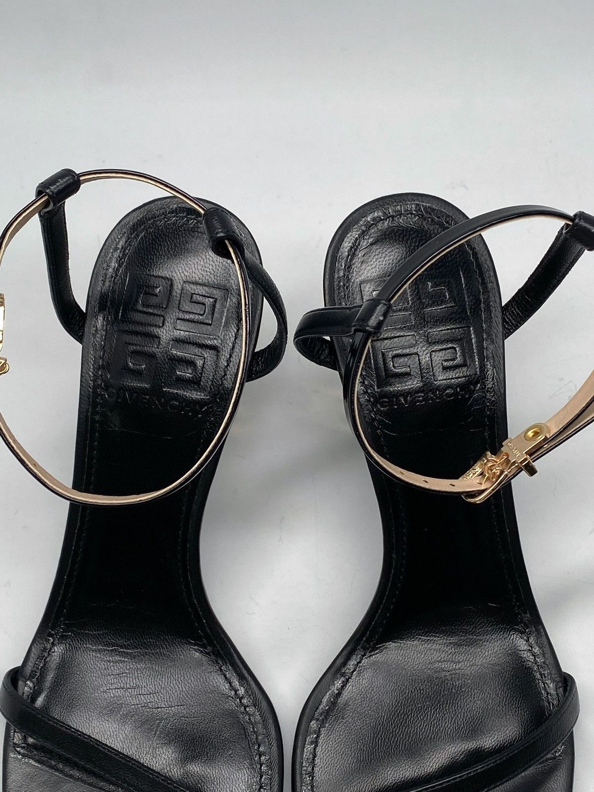 Givenchy Givenchy G Cube Sculptural Heel Leather Sandals size 37 Size US 7 / IT 37 - 10 Thumbnail