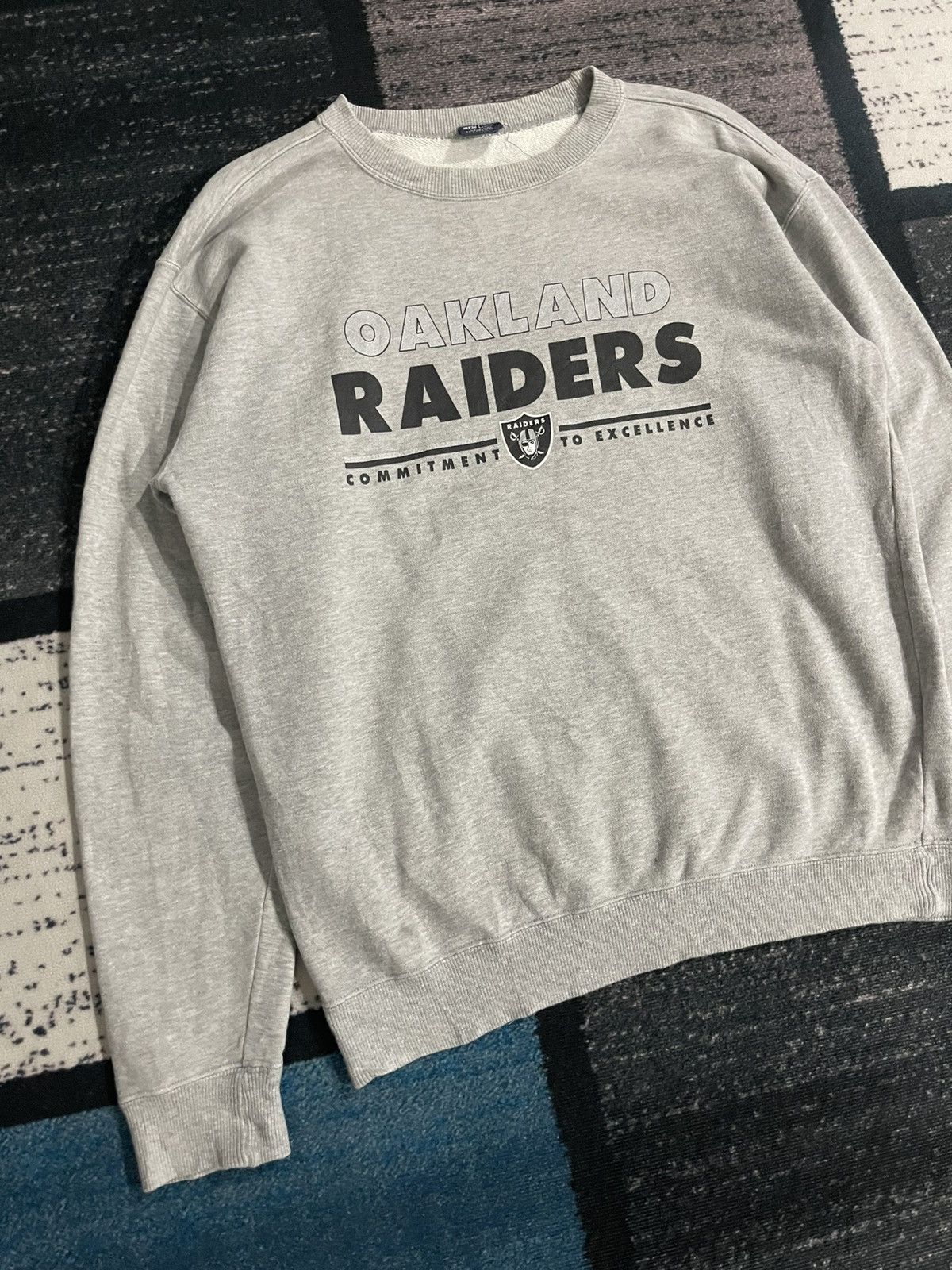 NFL × Vintage Vintage Oakland Raiders Nfl Sweatshirt Size US L / EU 52-54 / 3 - 4 Thumbnail