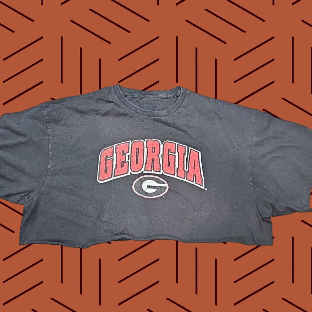 Vintage Georgia Bulldogs Crop T-Shirt Black XL Lady College Football Front Graphic Tee Size US XL / EU 56 / 4 - 1 Thumbnail