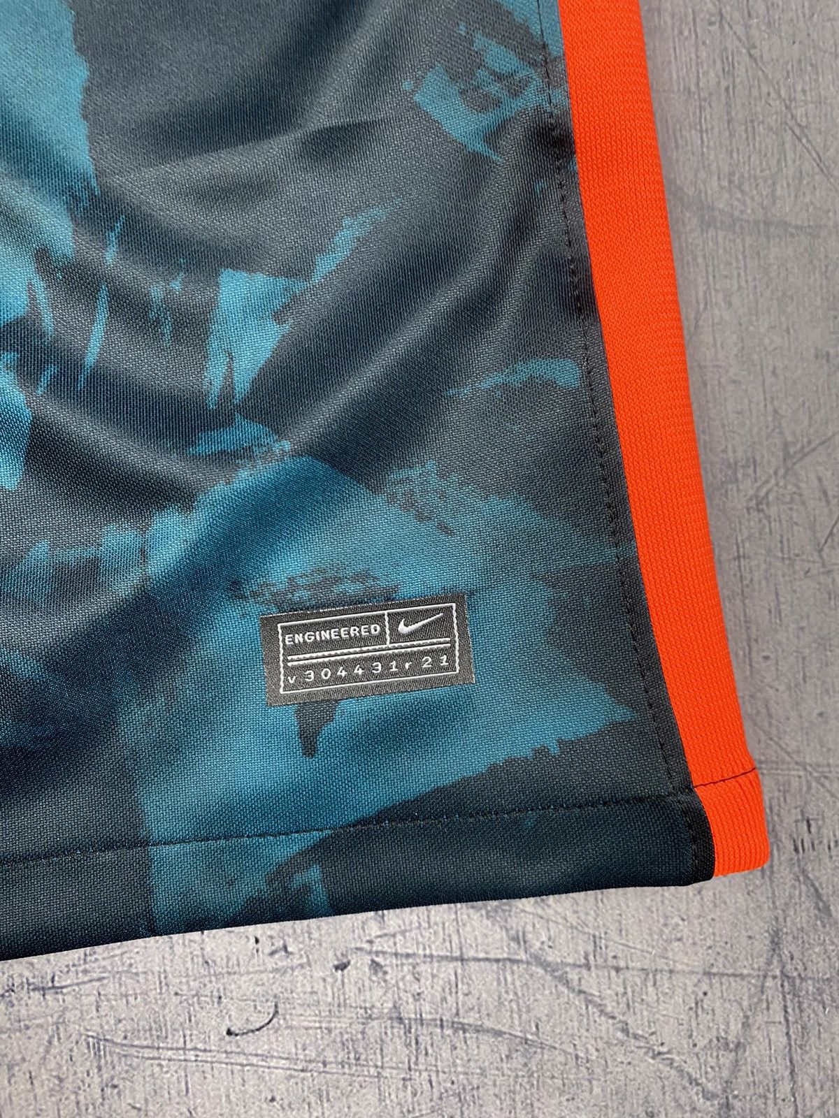 Chelsea Soccer × Nike Nike Chelsea 2019 Soccer Jersey Size US L / EU 52-54 / 3 - 9 Thumbnail