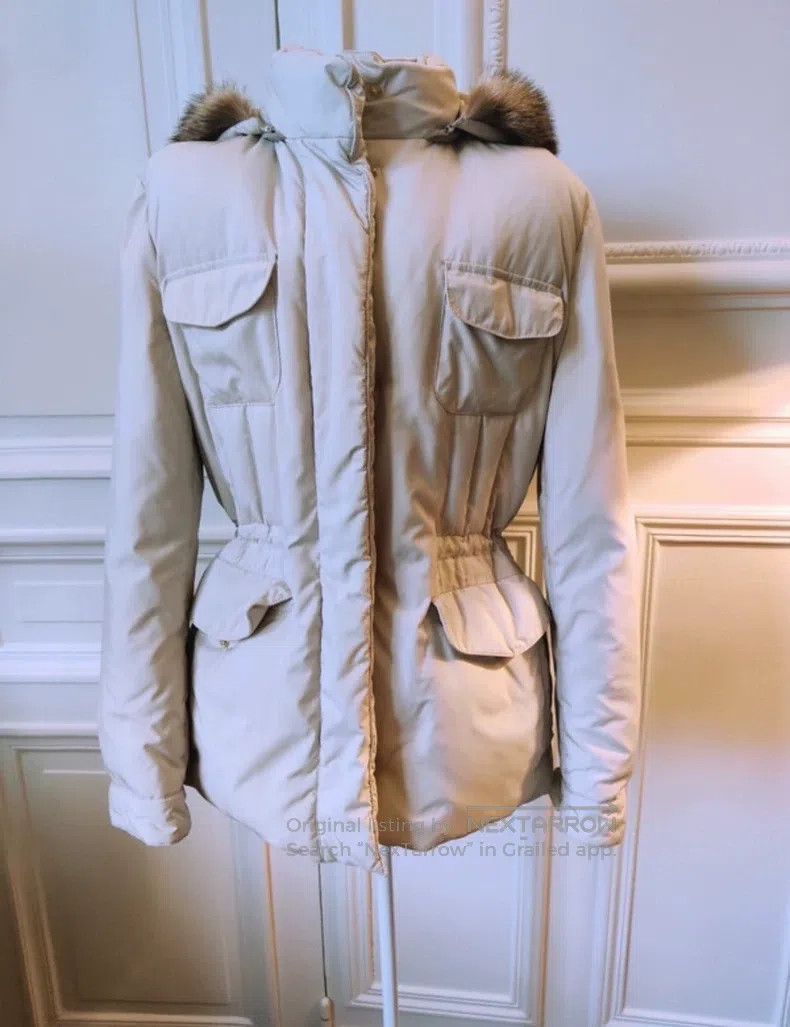 Loro Piana Loro Piana Down Jacket with Fur Hood Size M / US 6-8 / IT 42-44 - 1 Thumbnail
