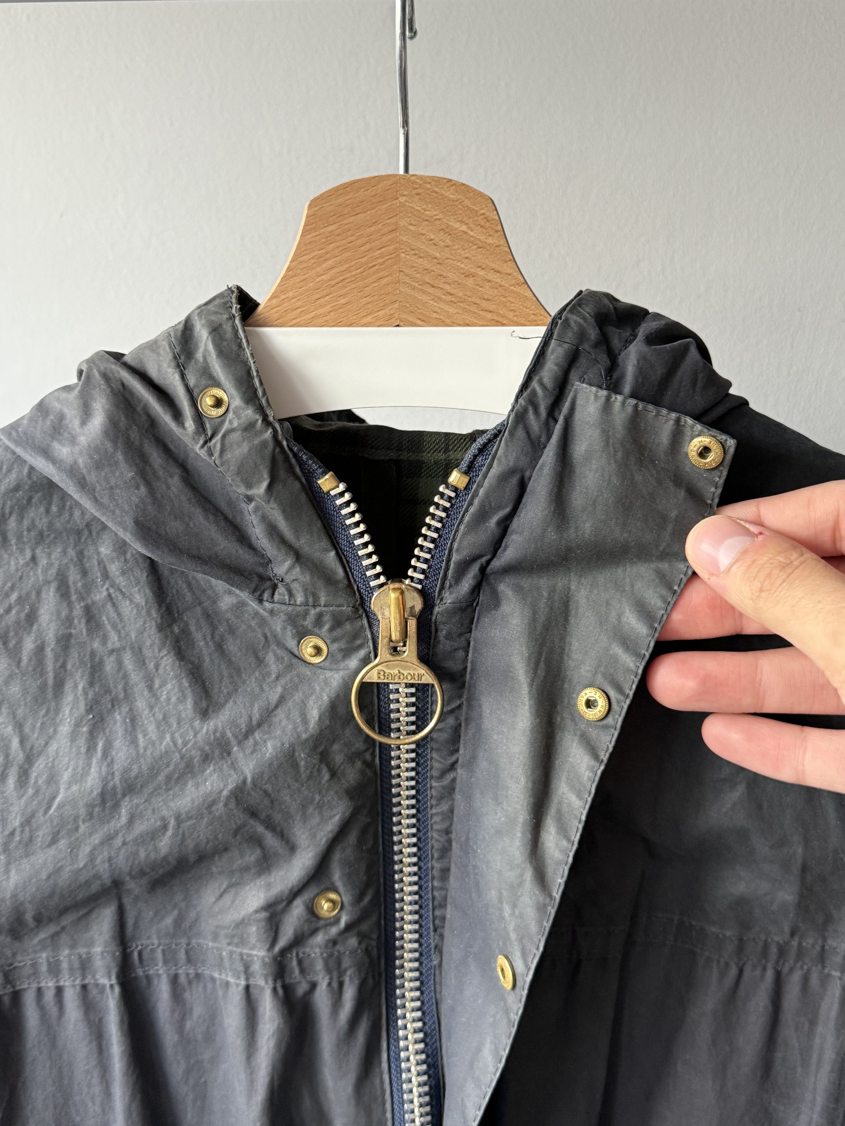 Barbour Vintage Barbour A6 Lined Durham Waxed Cotton Hooded Jacket Size US M / EU 48-50 / 2 - 10 Thumbnail