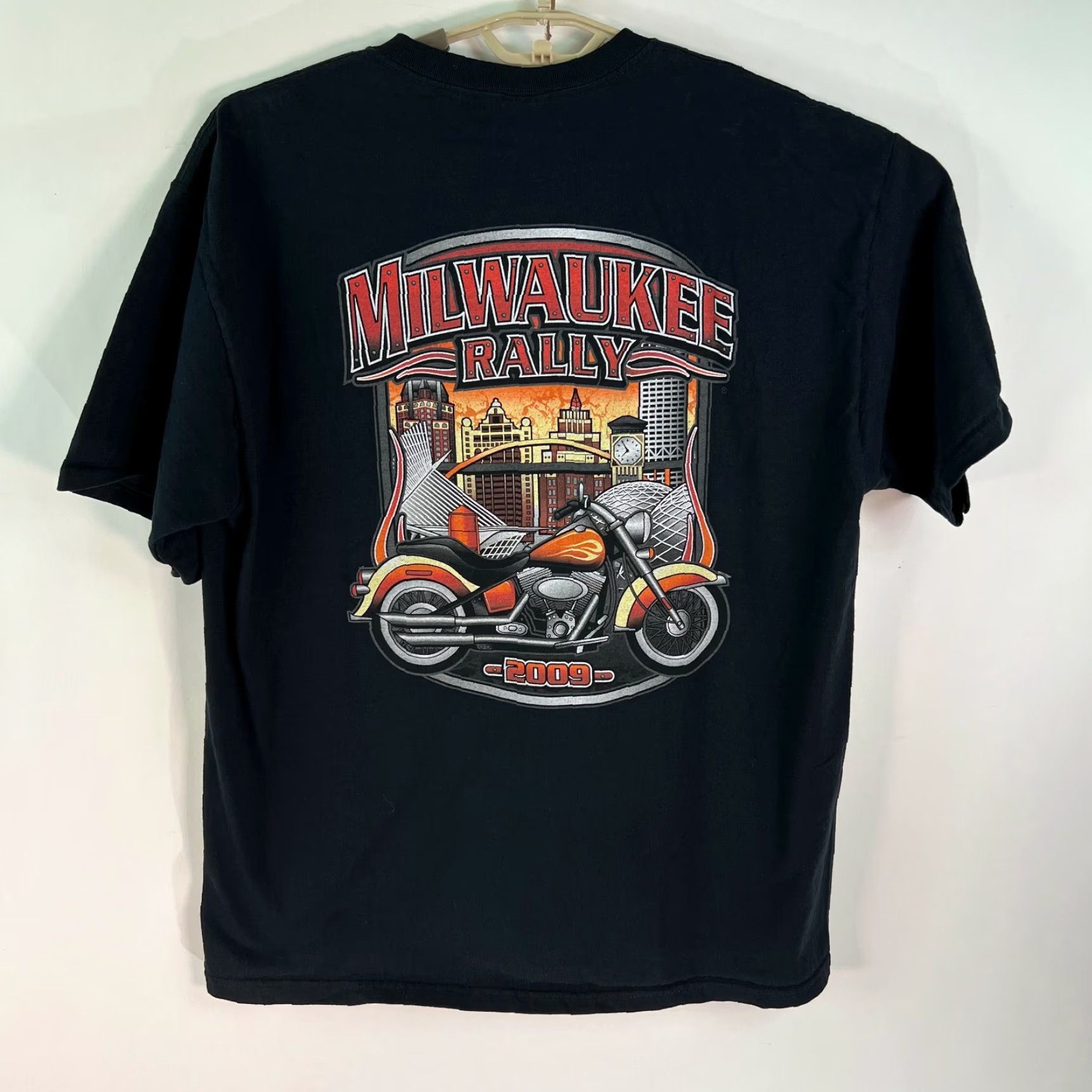 Fruit Of The Loom Fruit Of The Loom Mens T Shirt Black XL Short Sleeves Milwaukee Rally 2009 Size US XL / EU 56 / 4 - 4 Thumbnail