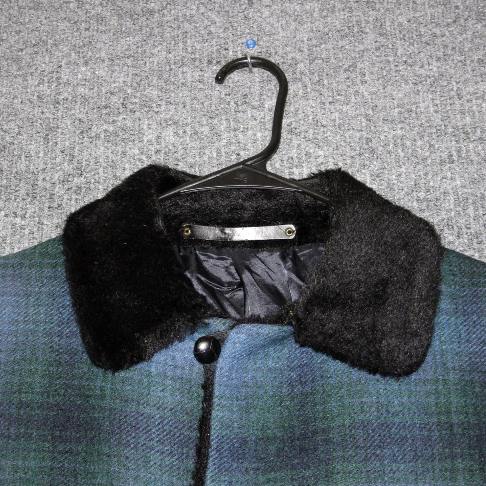 Pendleton VTG Pendleton Coat Mens L Blue Green Plaid Wool Blend Fur Collar Button Front Size US L / EU 52-54 / 3 - 4 Thumbnail