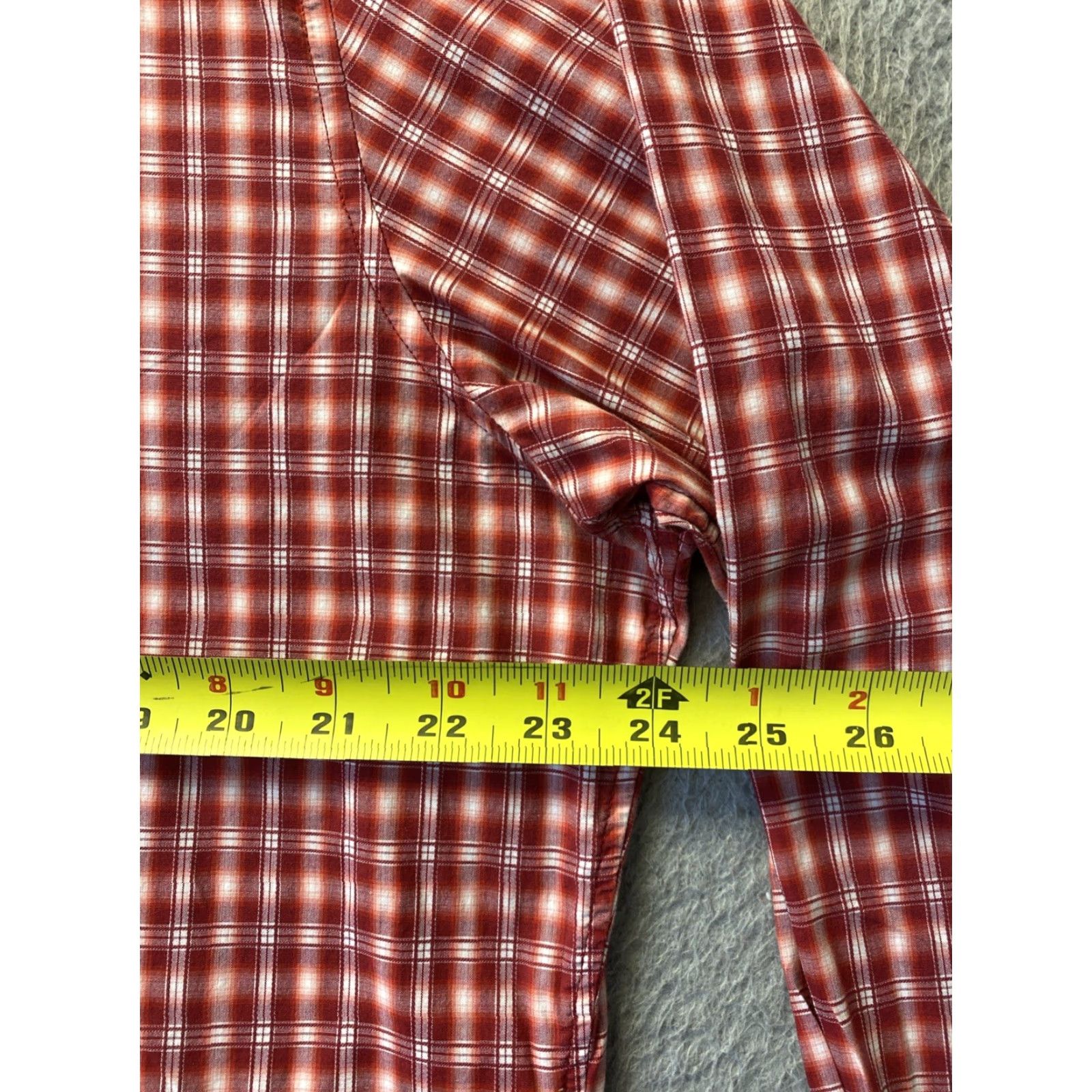 Banana Republic BANANA REPUBLIC Long Sleeve Button-Up Shirt Red Check XL Slim Fit Mens Size US XL / EU 56 / 4 - 5 Thumbnail