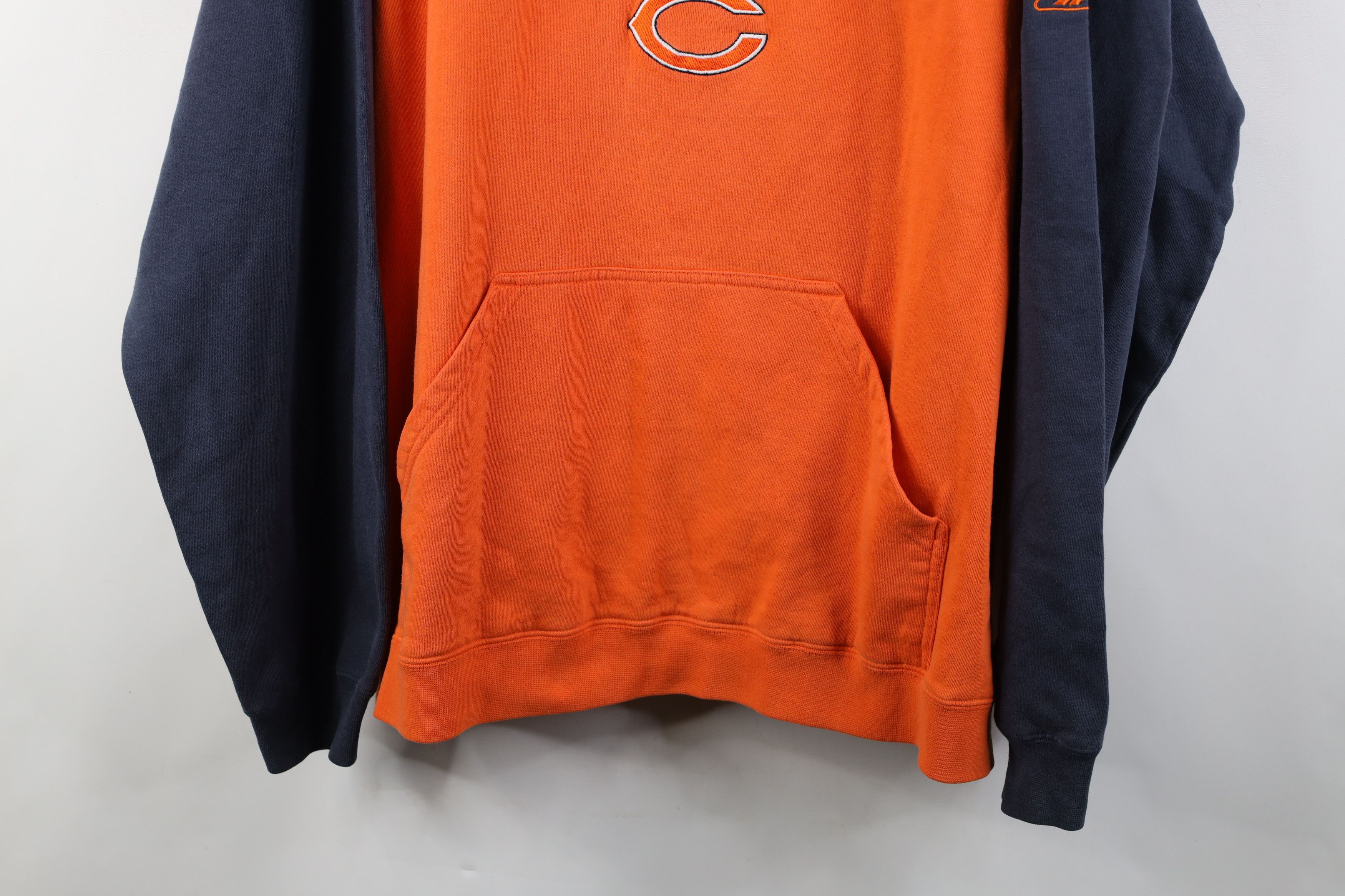 Reebok Vintage Reebok Chicago Bears Football Hoodie Sweatshirt Size US XL / EU 56 / 4 - 3 Thumbnail