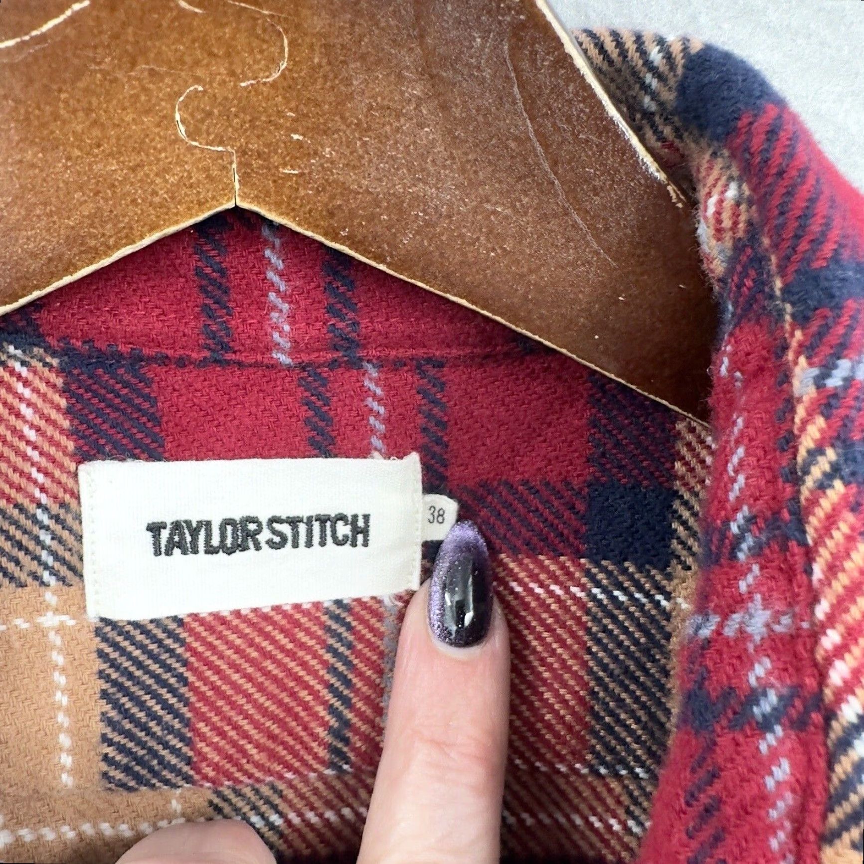 Taylor Stitch Taylor Stitch Shirt Small S Red Plaid Flannel Cotton Button-Up Vintage-esque Preppy 90s Boyfriend Style Mens Size US S / EU 44-46 / 1 - 7 Thumbnail