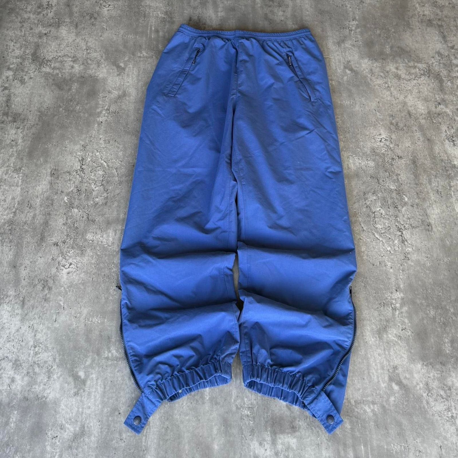 Eddie Bauer × Japanese Brand × Vintage Vintage Y2K Eddie Bauer Flared Technical Outdoor Pants Size US 32 / EU 48 - 1 Thumbnail