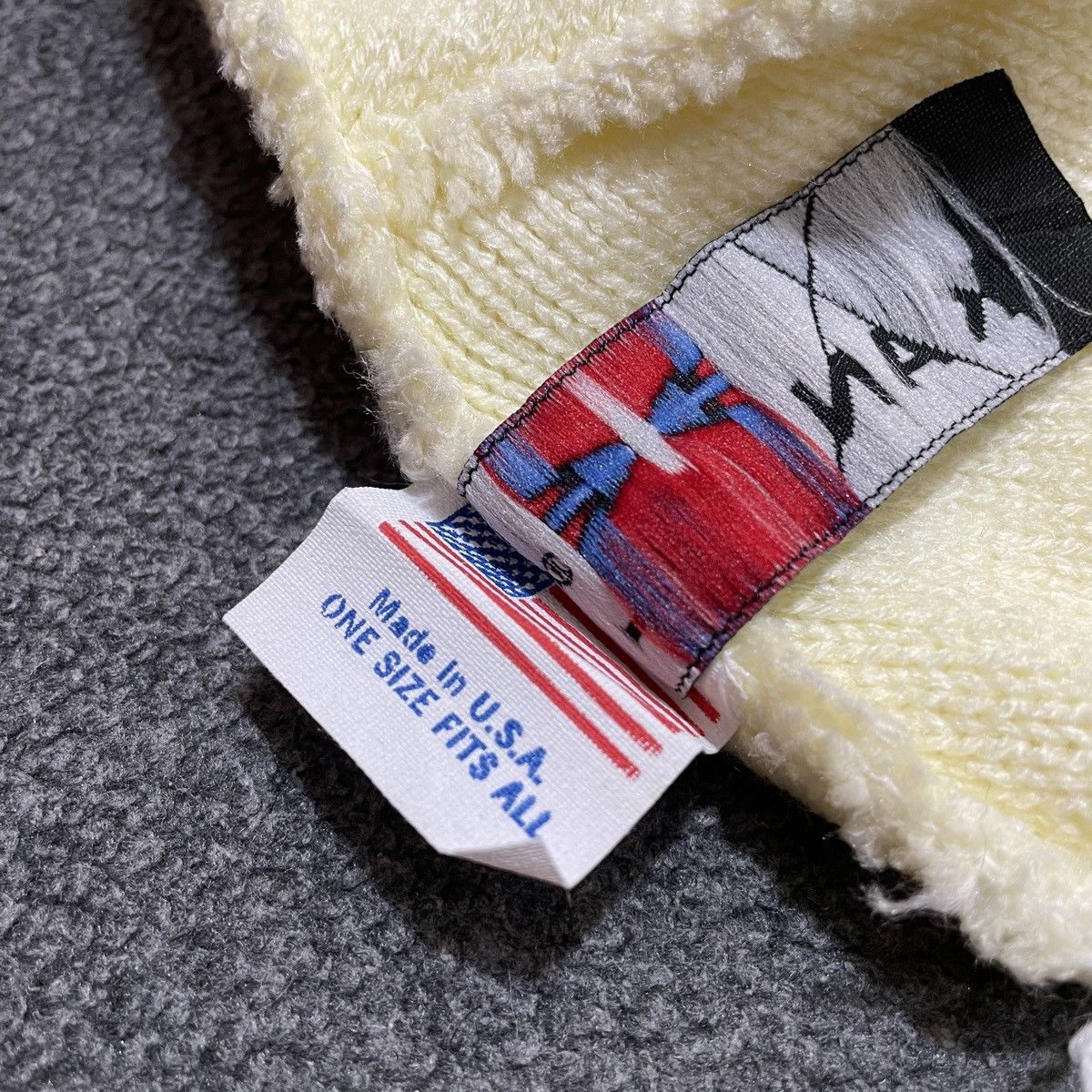 Kangol Vintage Kangol Stripe Beanie Hat Size ONE SIZE - 5 Thumbnail