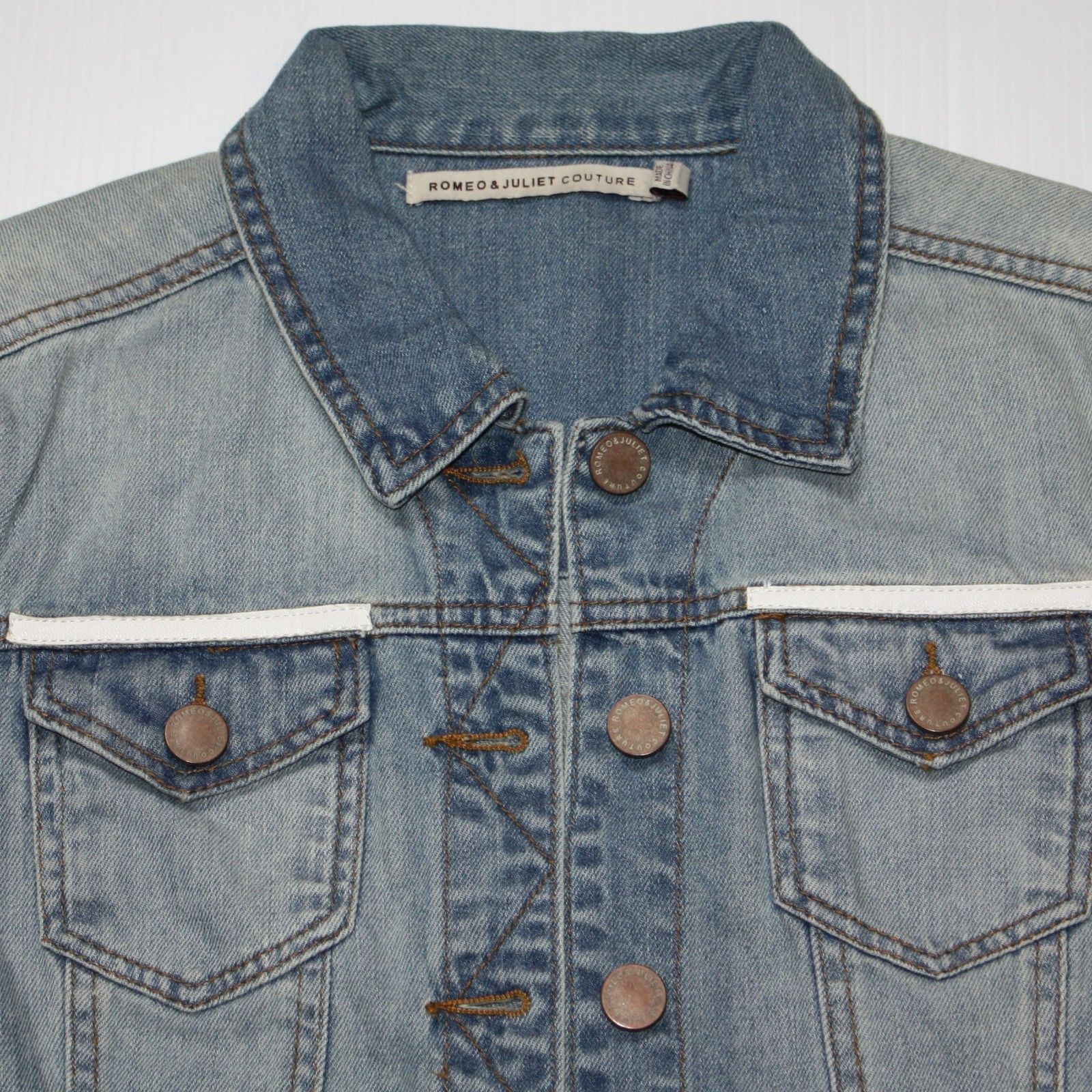 Other Romeo & Juliet Couture Faux Leather Sleeve Denim Jean Jacket Size M / US 6-8 / IT 42-44 - 5 Thumbnail