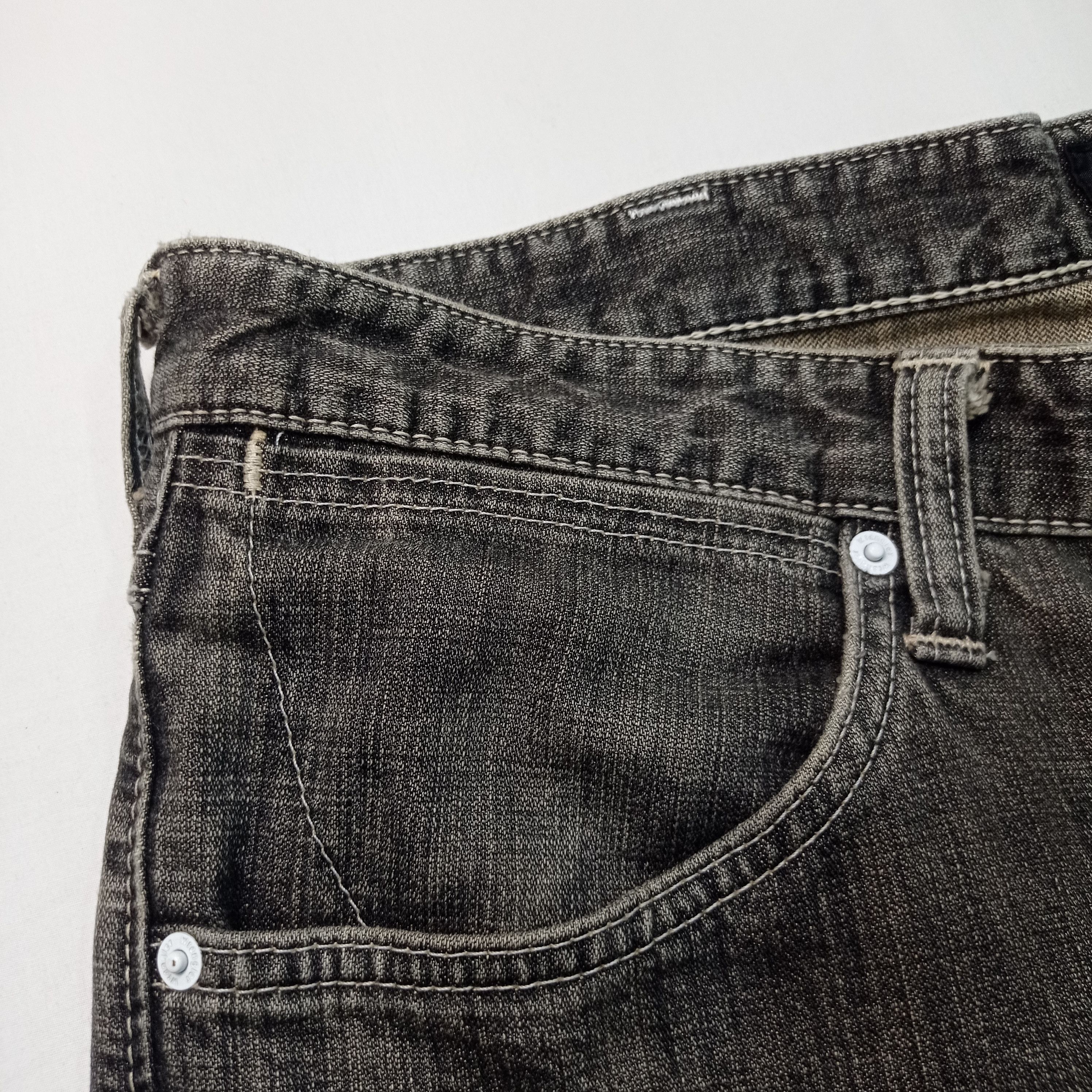 Wrangler Wrangler Faded Jeans Pants Size US 36 / EU 52 - 6 Thumbnail