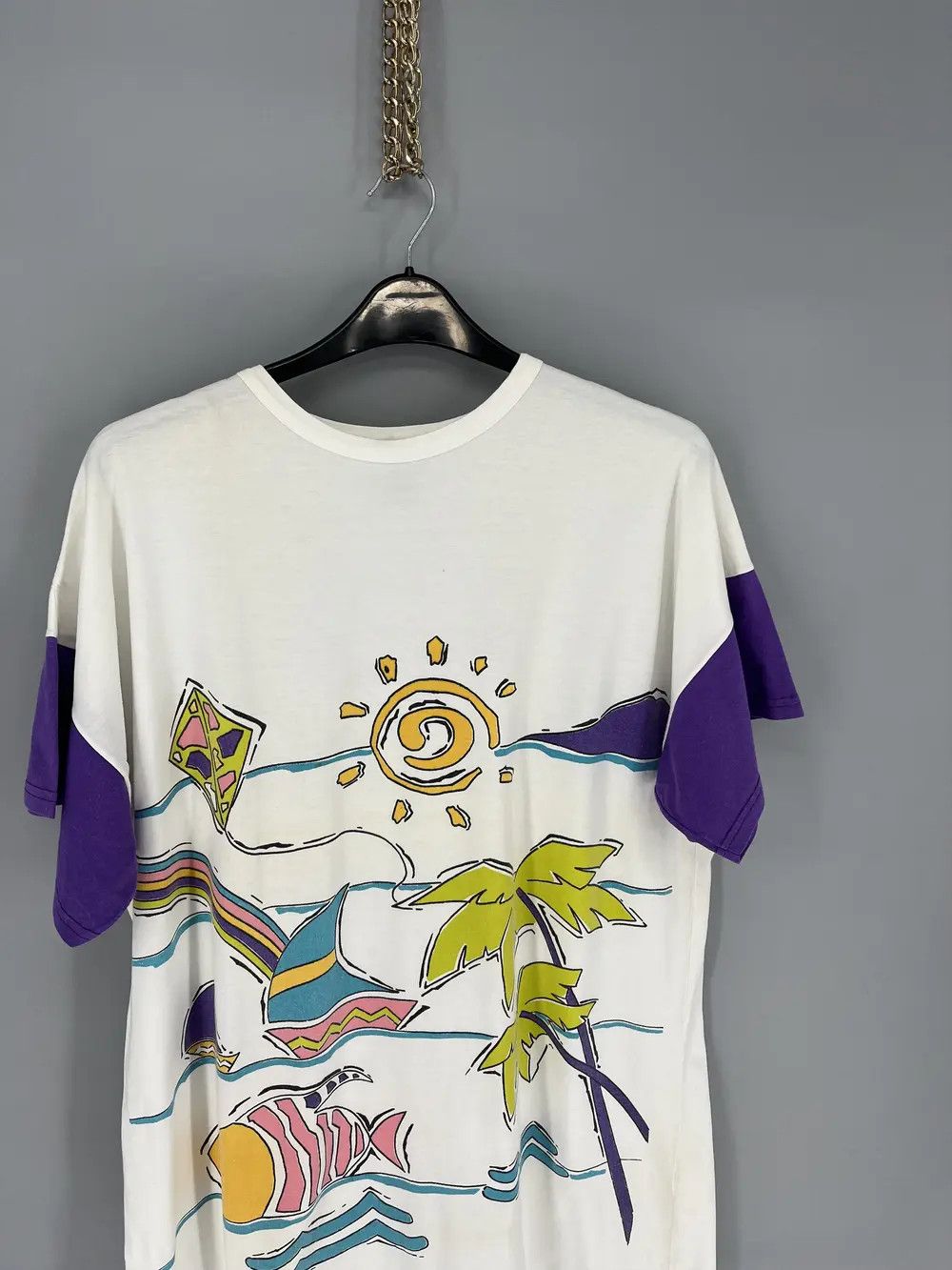 Vintage Vintage 90s Graphic Tee Summer Tshirt Y2k Style Size US L / EU 52-54 / 3 - 7 Thumbnail