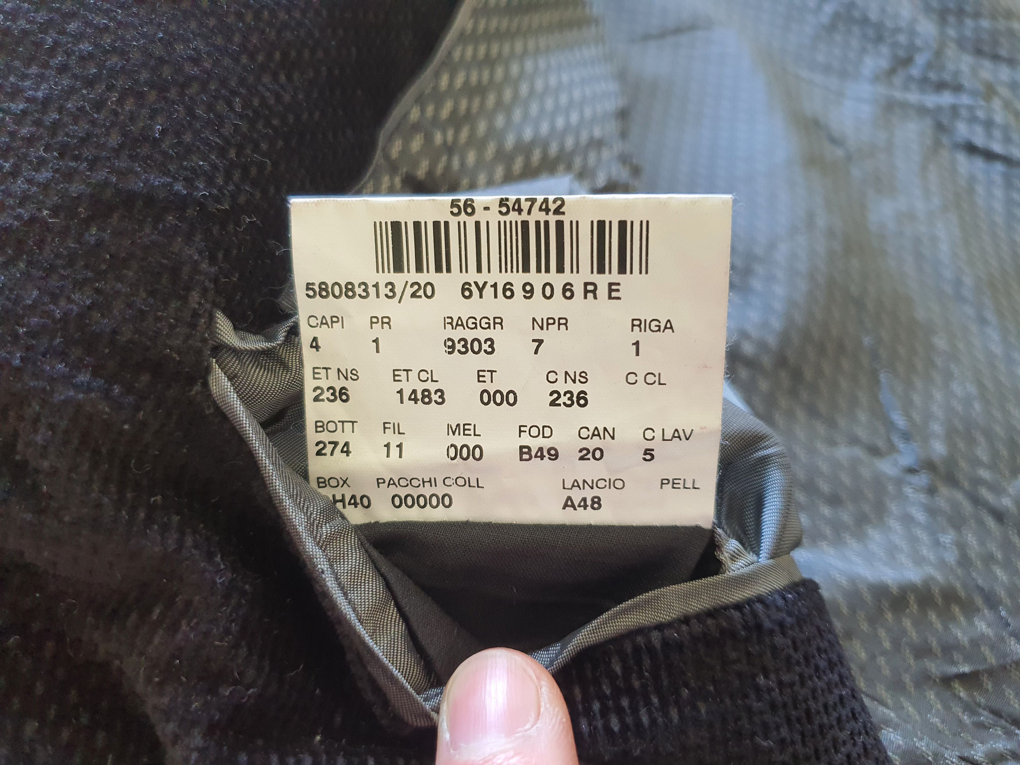 Corneliani ''EASY C2'' Black Velvet Blazer Sports Coat Suit Jacket Size 38R - 9 Thumbnail