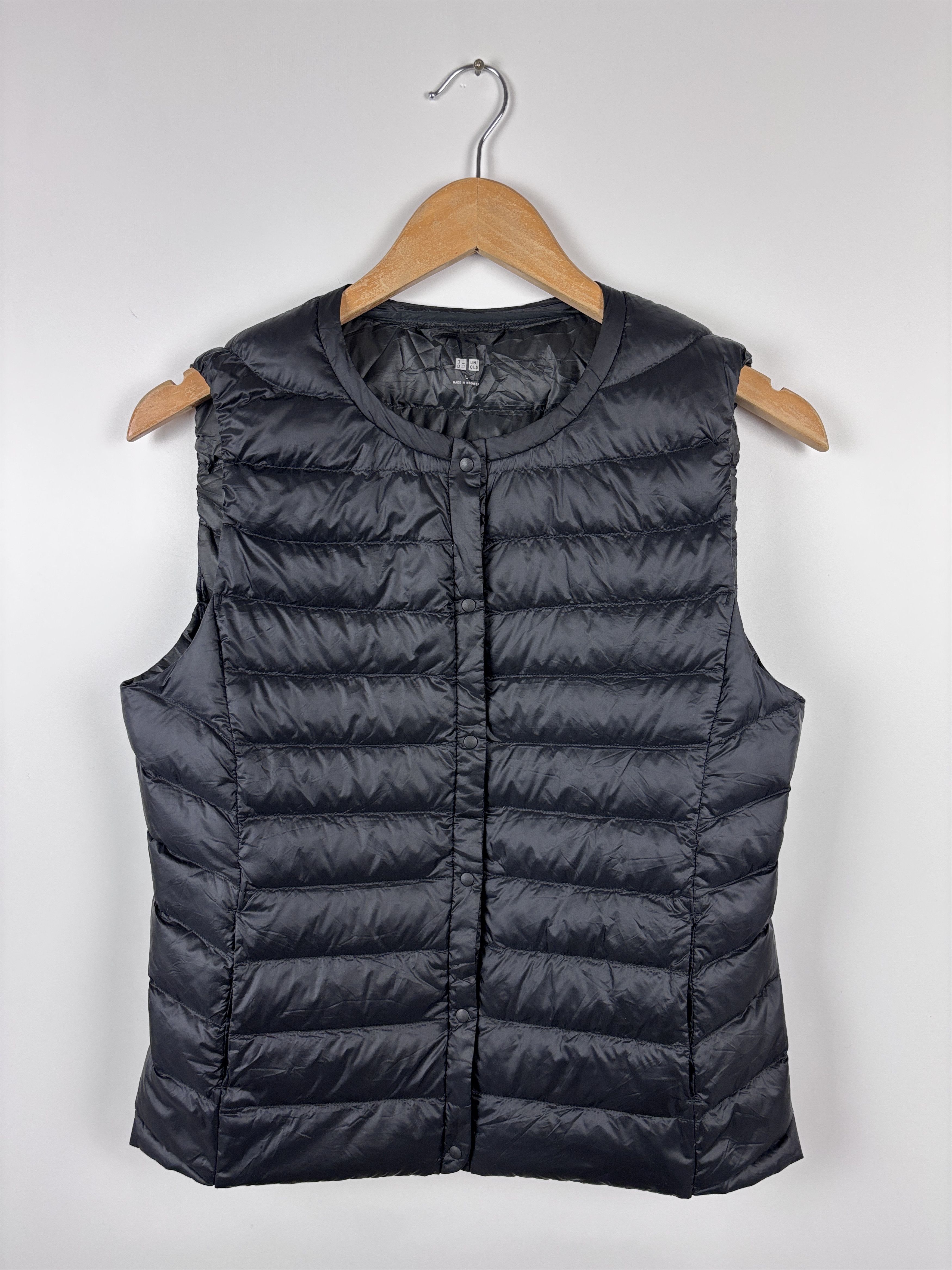 Uniqlo Mens Uniqlo Down Puffer Vest Black Size L Size L / US 10 / IT 46 - 1 Thumbnail
