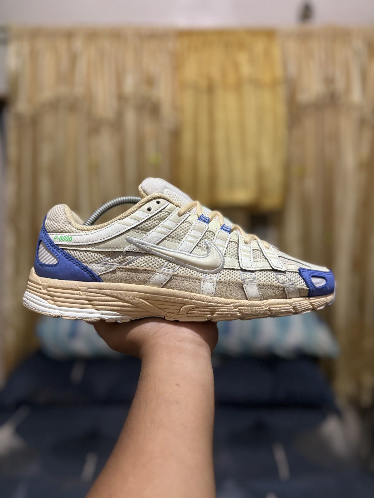 Nike NIKE P-6000 COCONUT MILK SAIL Size US 9 / EU 42 - 1 Thumbnail