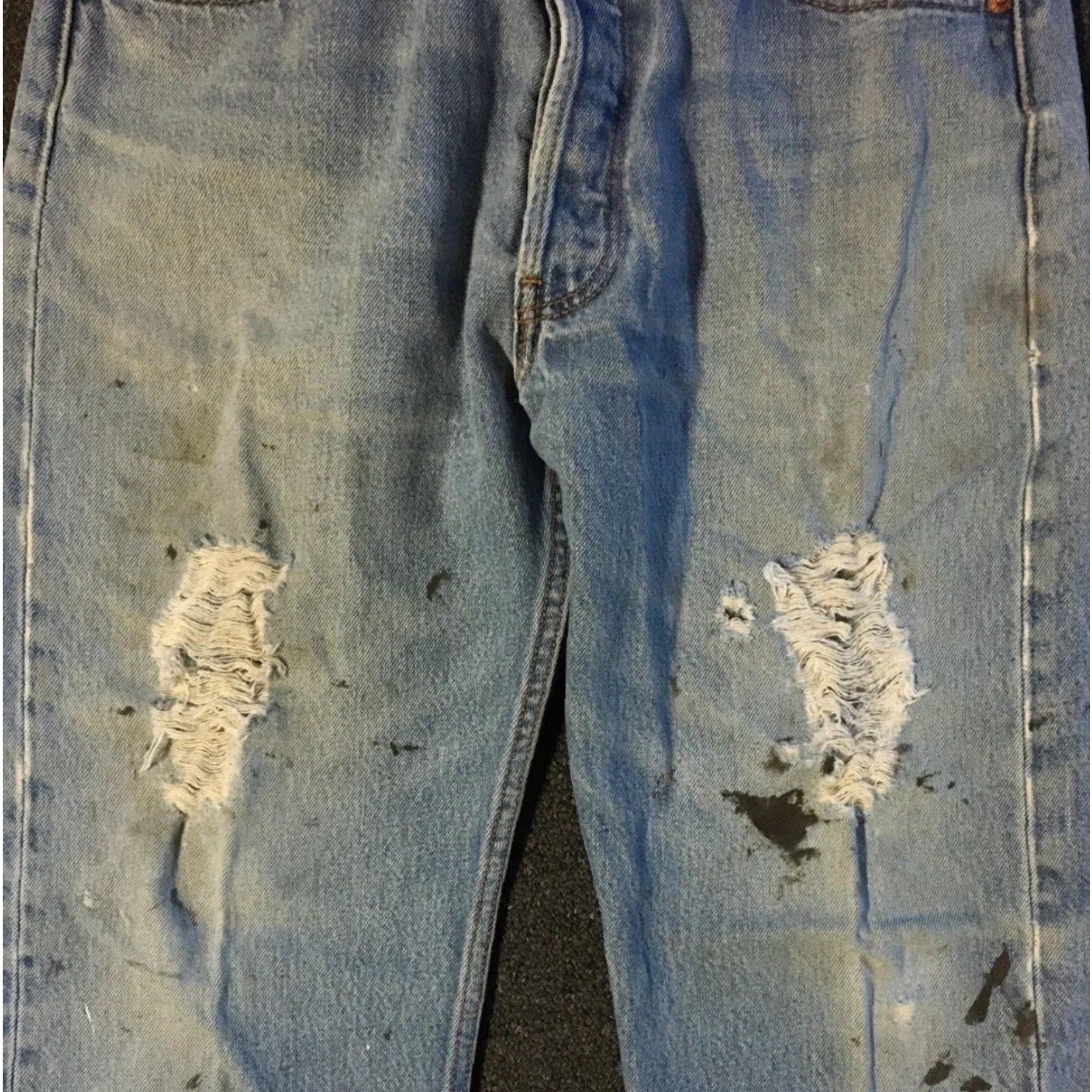 Levi's VINTAGE Levi's 501 Jeans Men 31 Blue Distressed Button Fly 30 Inseam 80s 90s Grunge Punk Western Rock Biker Denim Dad Logo Straight Fashion Size US 31 - 7 Thumbnail