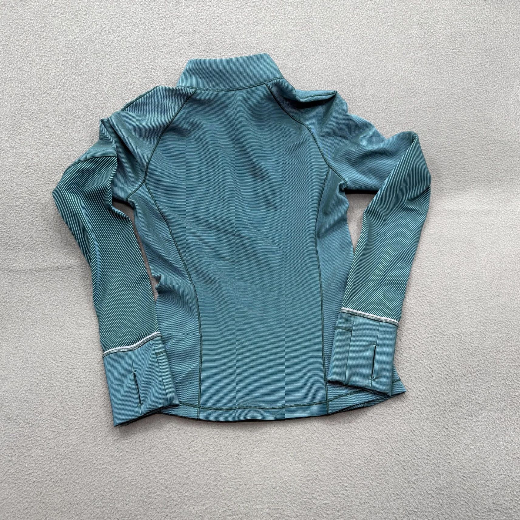 Lululemon Lululemon Shirt Womens Small Green Long Sleeve Quarter Zip Mock Neck Running Top Size S / US 4 / IT 40 - 2 Thumbnail