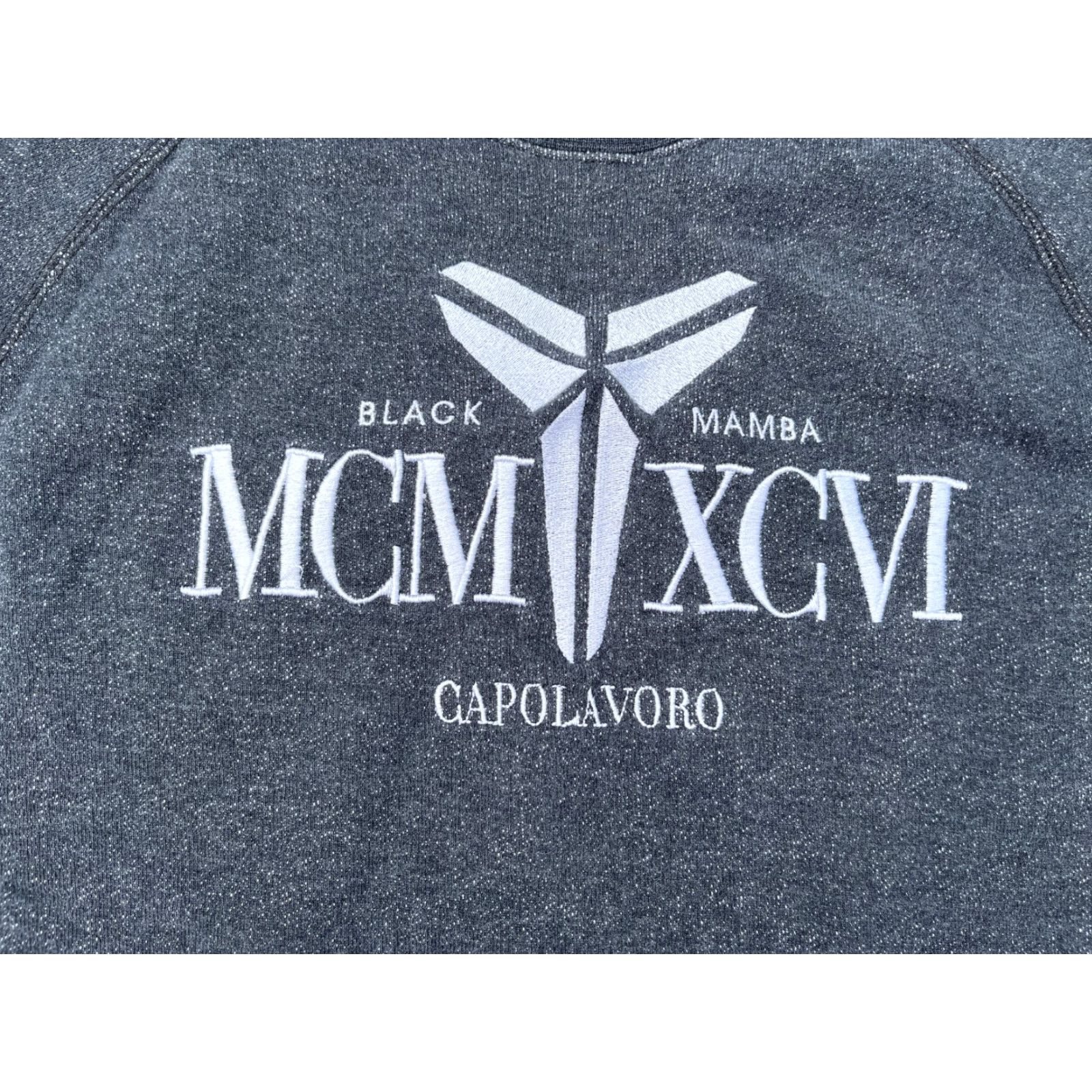 Nike Nike Men's Kobe Bryant Black Mamba Crew Sweatshirt Sz M Gray Knit Capolavoro Shirt Pullover Embroidered Logo 2014 Style 588830-032 Mens Size US M / EU 48-50 / 2 - 3 Thumbnail