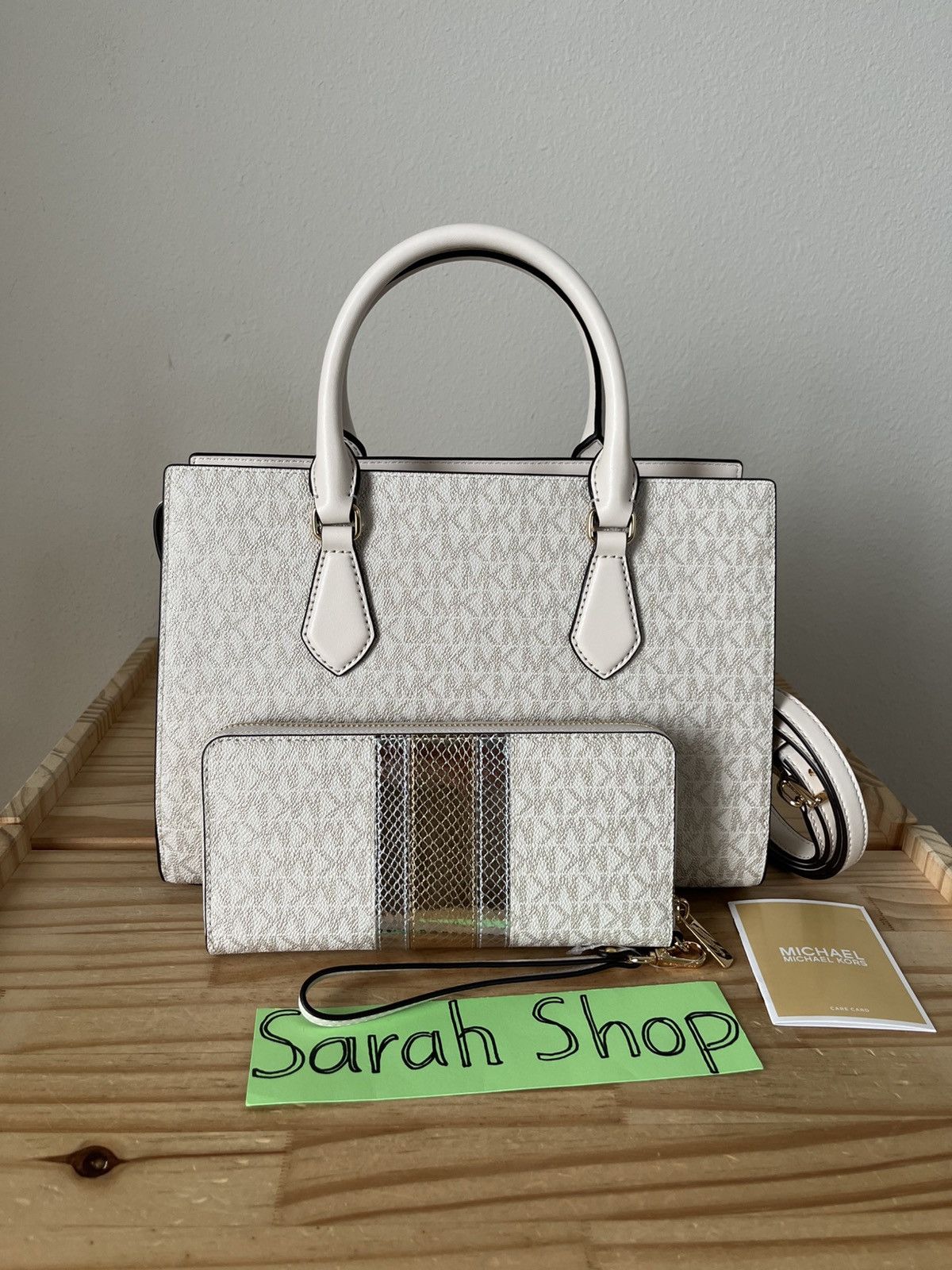 Michael Kors Michael Kors Purse Set Size ONE SIZE - 3 Thumbnail