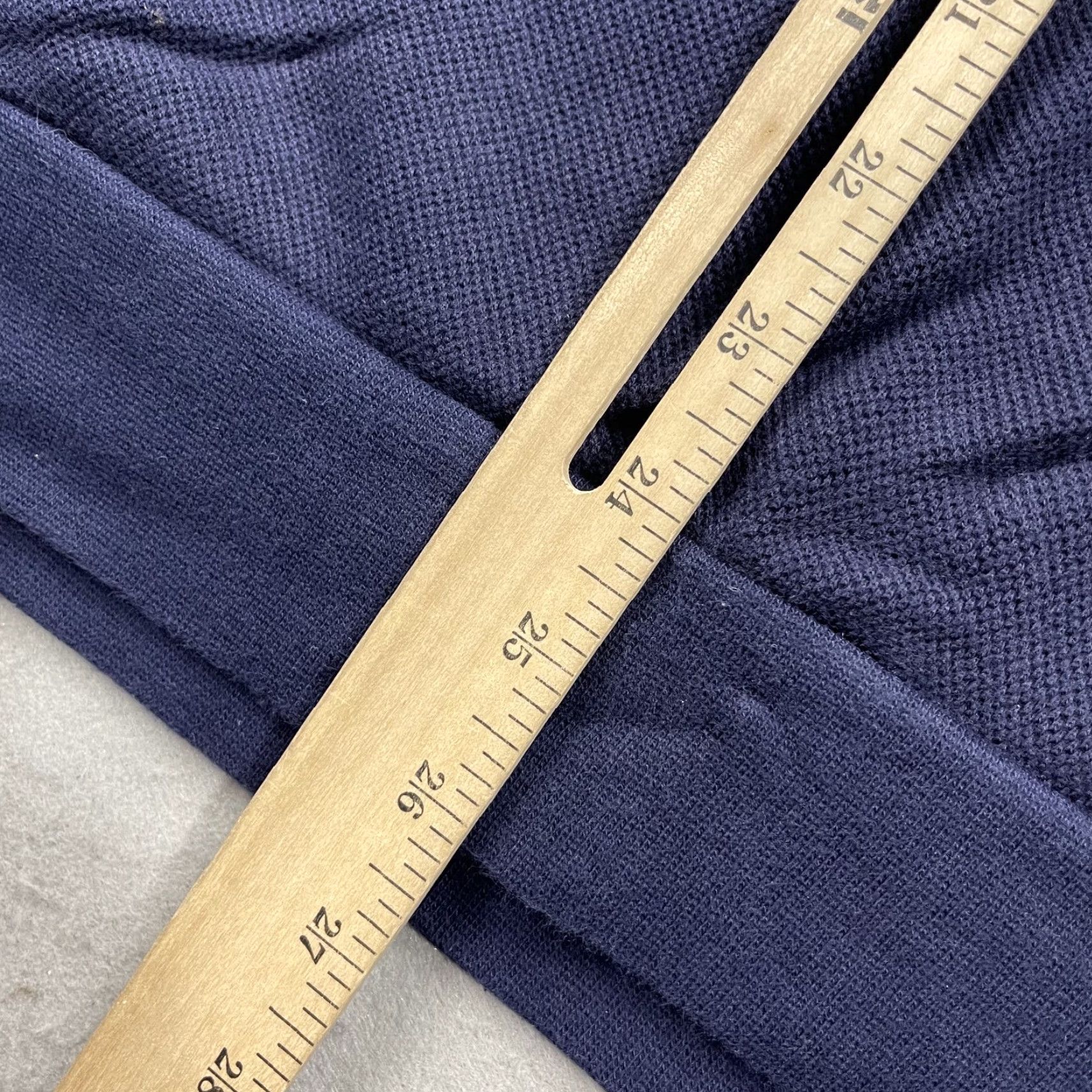 Izod VINTAGE Izod Vest Mens XL Blue 90s Golf Sleeveless Cotton Knitted V-Neck Logo Sweater Shirt Size US XL / EU 56 / 4 - 7 Thumbnail