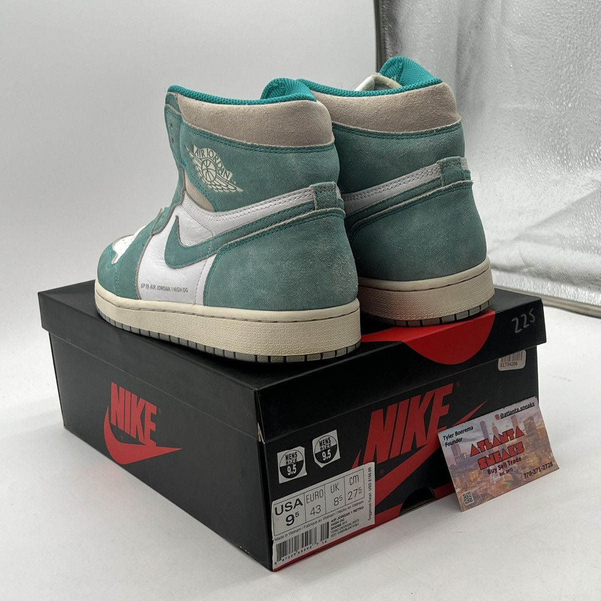 Nike Air Jordan 1 high turbo green Size US 9.5 / EU 42-43 - 4 Thumbnail