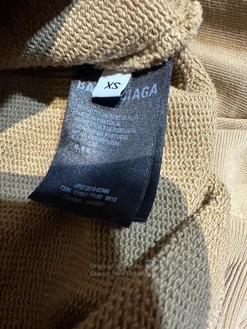 Balenciaga Balenciaga Khaki Small Logo Sweatshirt Size US XS / EU 42 / 0 - 4 Thumbnail