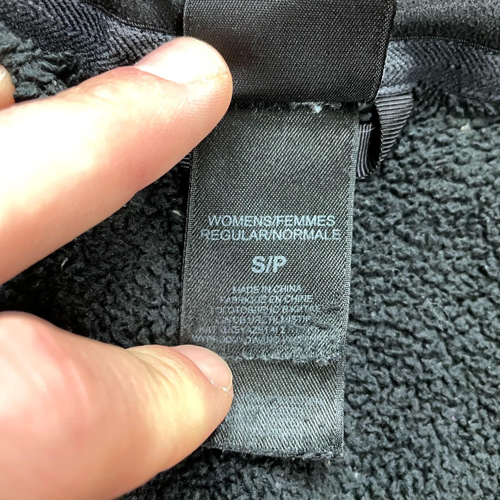 The North Face The North Face Osito Fleece Jacket Women S Black Full Zip Pocket Hiking Size S / US 4 / IT 40 - 5 Thumbnail