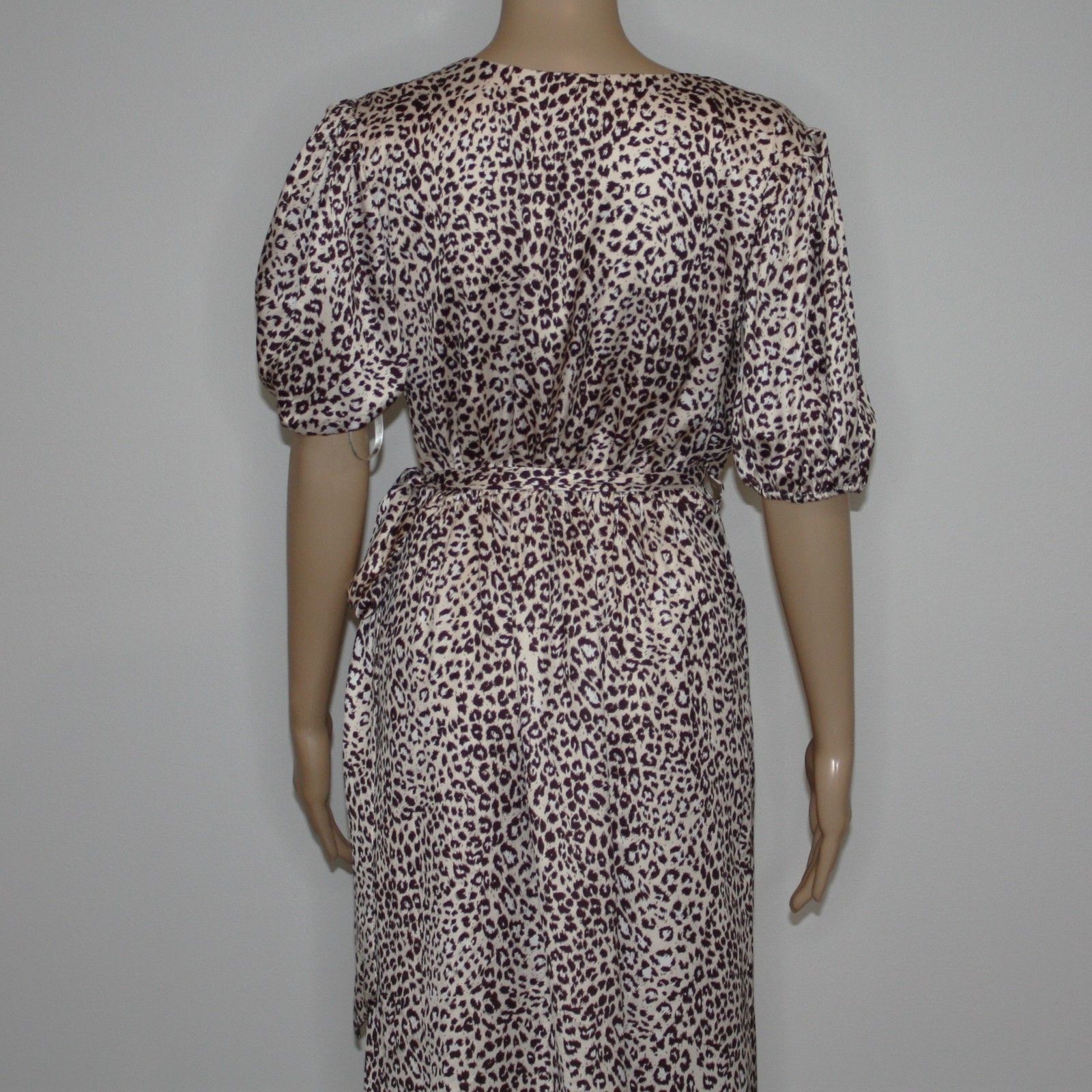 Other Chi Chi London Leopard Animal Print Wrap Maxi Dress Size M / US 6-8 / IT 42-44 - 9 Thumbnail