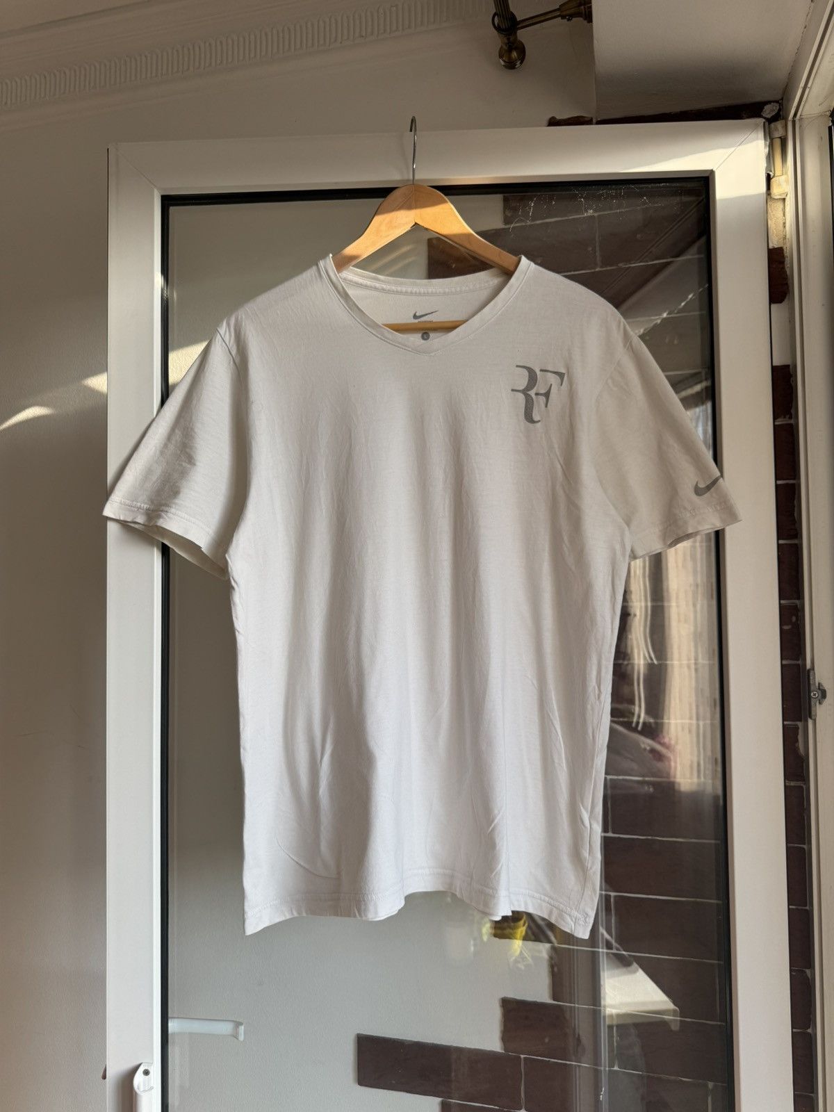 Nike Vintage Nike x Roger Federer White tee Size US L / EU 52-54 / 3 - 5 Thumbnail