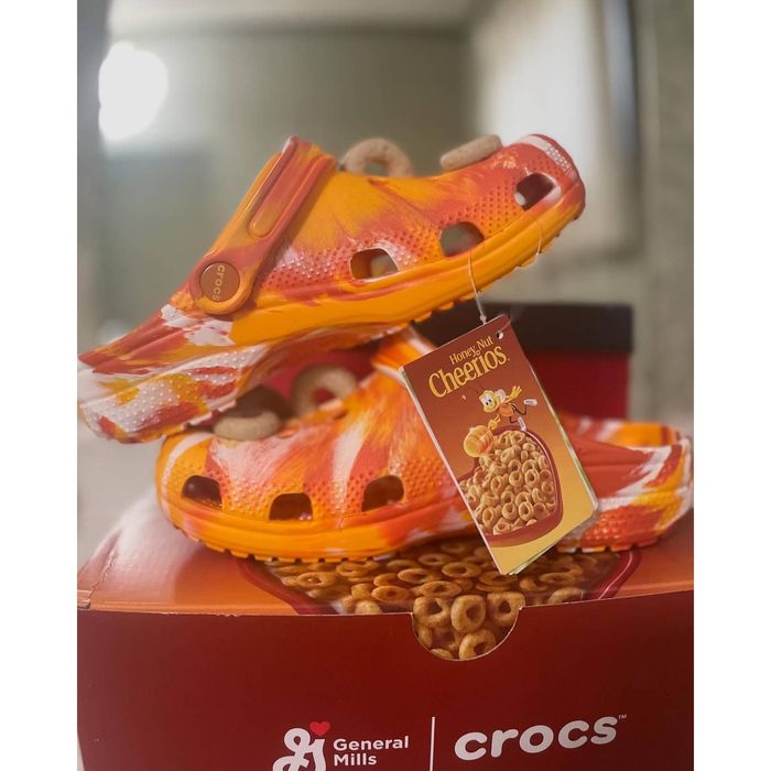 Crocs discount size 35