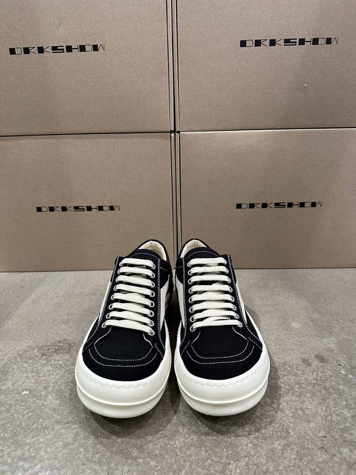 Rick Owens Drkshdw RICK OWENS - DRKSHDW Vintage Sneaker Black/Milk Size US 12 / EU 45 - 2 Thumbnail
