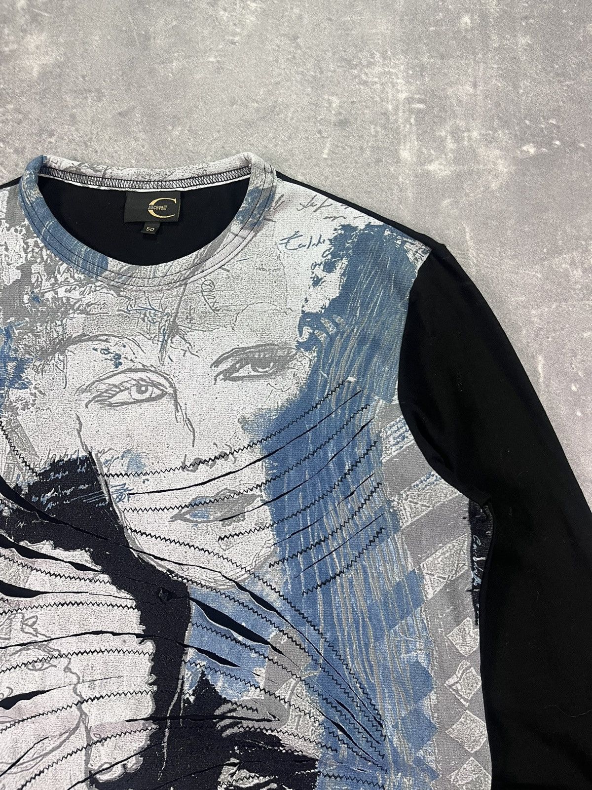 Just Cavalli 00s Cavalli Abstract Faces Painting Longsleeve 50 Size US M / EU 48-50 / 2 - 5 Thumbnail