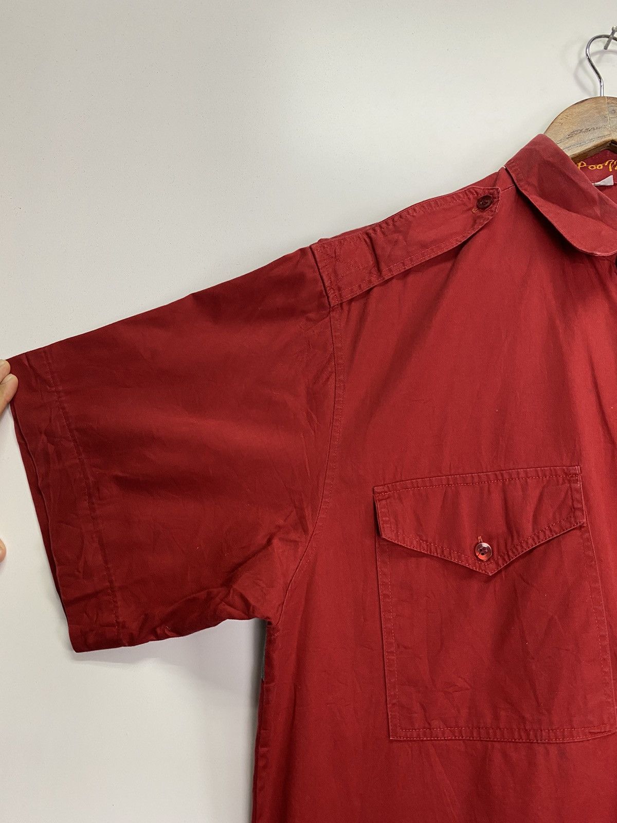 Vintage Vintage DHL Worldwide Express Shirt Size US L / EU 52-54 / 3 - 9 Thumbnail