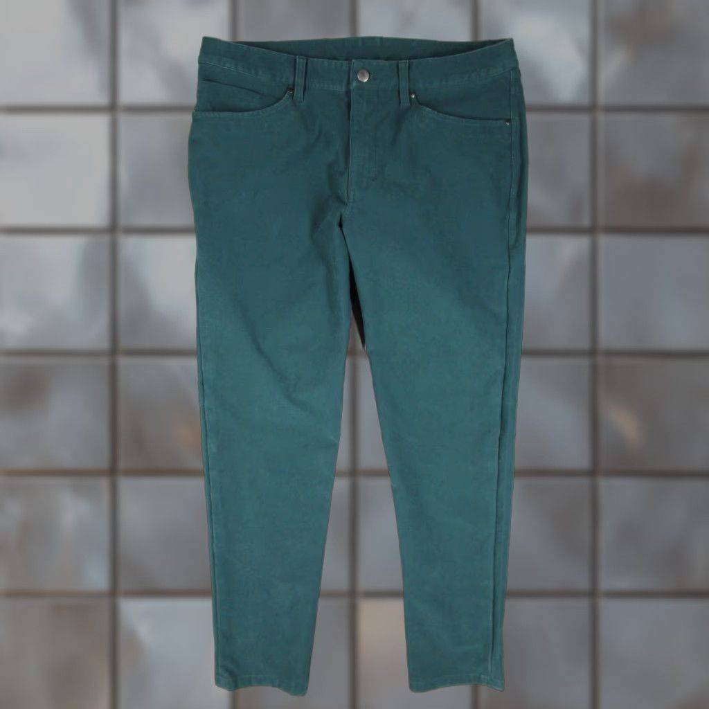 Lululemon Lululemon Men’s Slim Fit UTILITECH Chino Pants 34x31 Green Logo 5-Pocket Flat Front Casual Casual Wear Mens Size US 34 / EU 50 - 1 Thumbnail