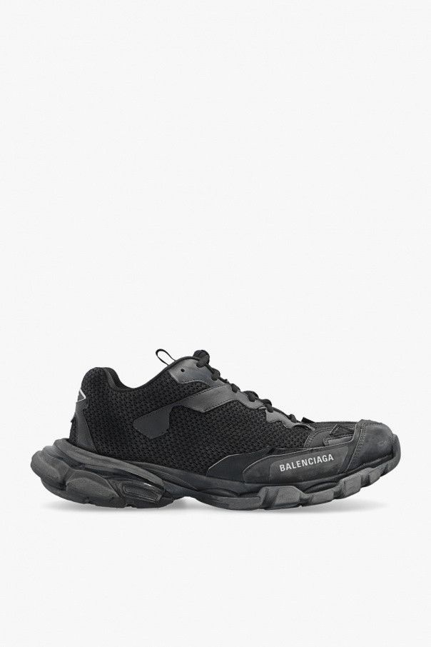 o1mt1gz1024 Track.3 Sneakers in Black
