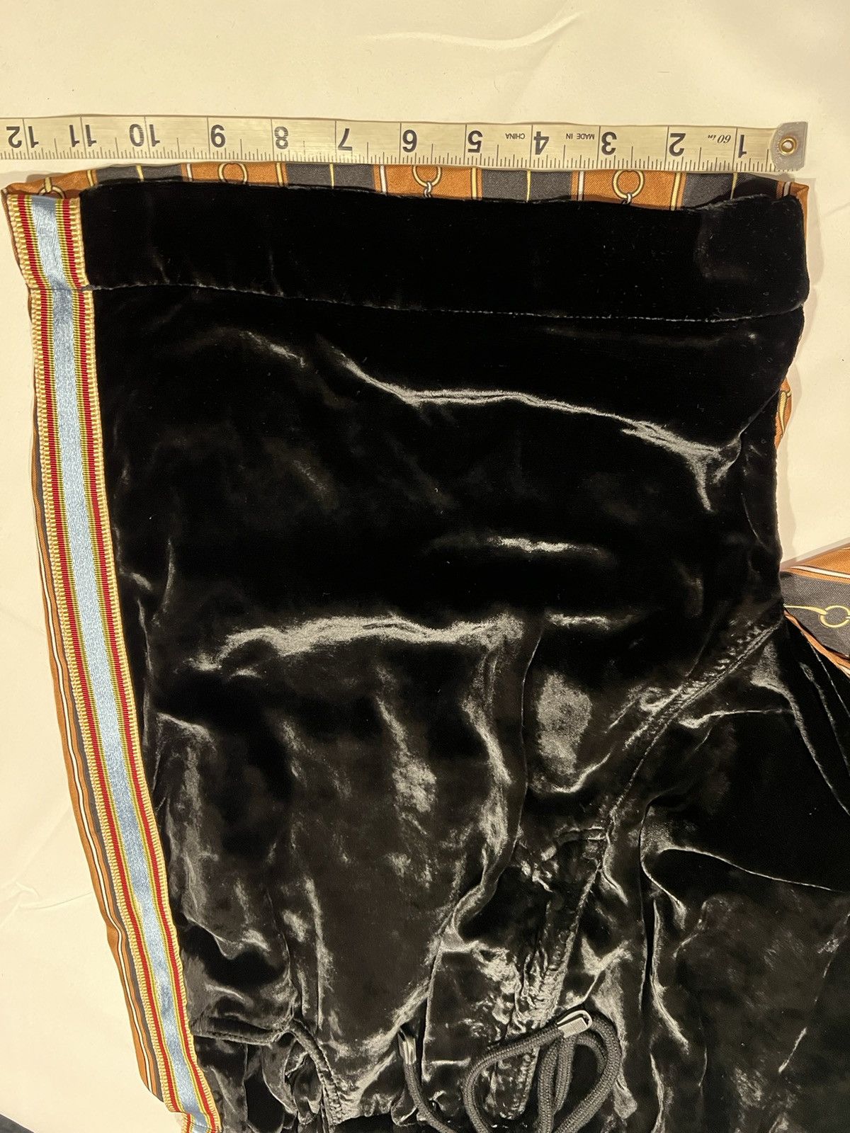 Gucci Gucci mens shorts. 32/L $2100 Size US 32 / EU 48 - 15 Thumbnail