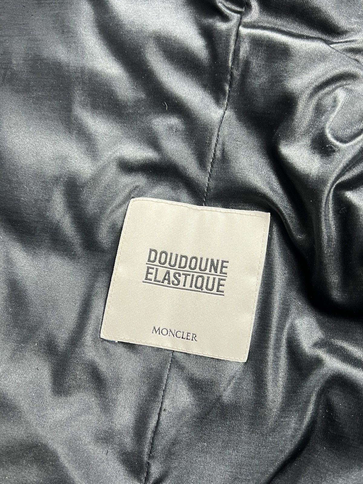 Moncler Moncler Black Jersey Down Jacket Size 2 Size M / US 6-8 / IT 42-44 - 7 Thumbnail