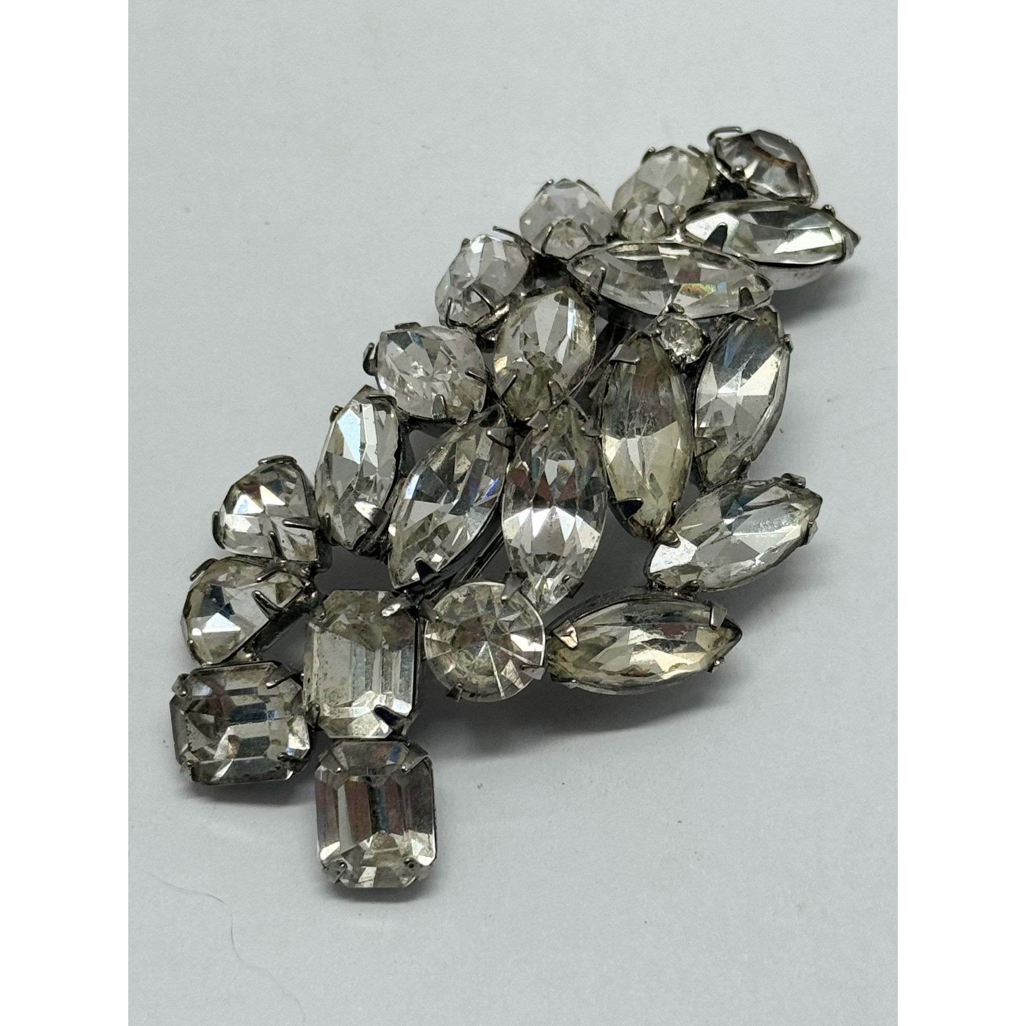 Vintage Vintage glass rhinestone brooch pin Size ONE SIZE - 3 Thumbnail